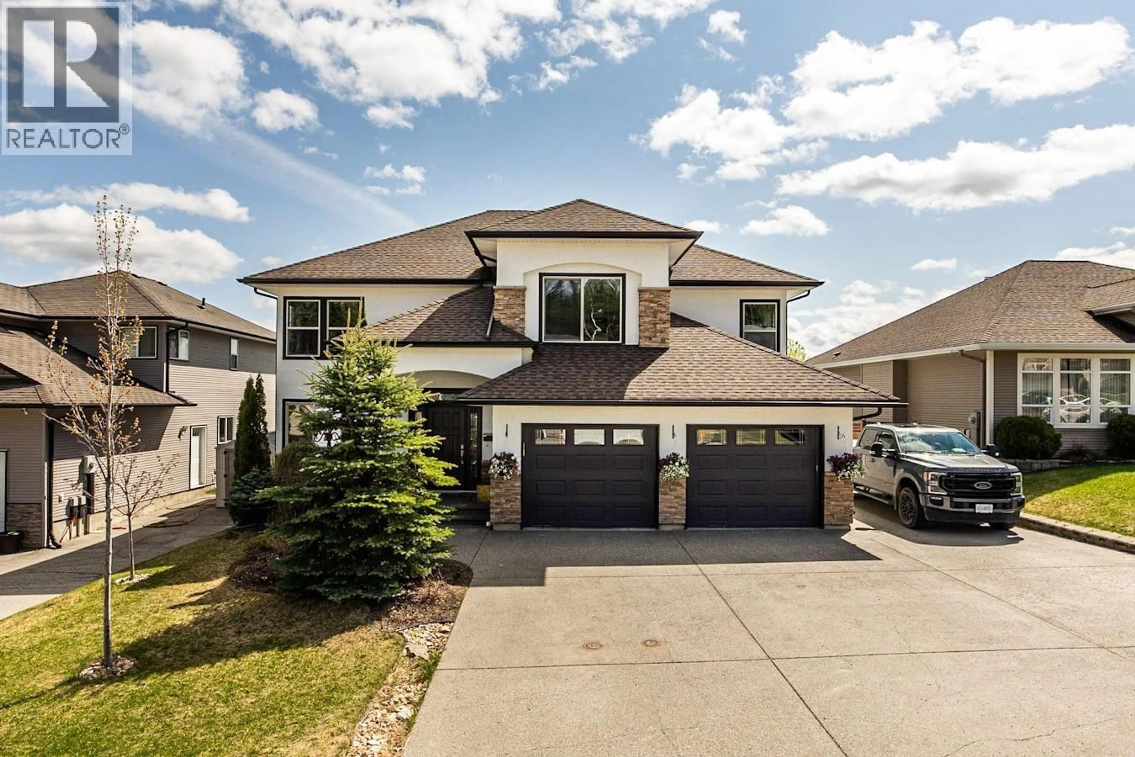 Home with vinyl exterior material, street for 7650 GRAYSHELL ROAD, Prince George British Columbia V2N0A8