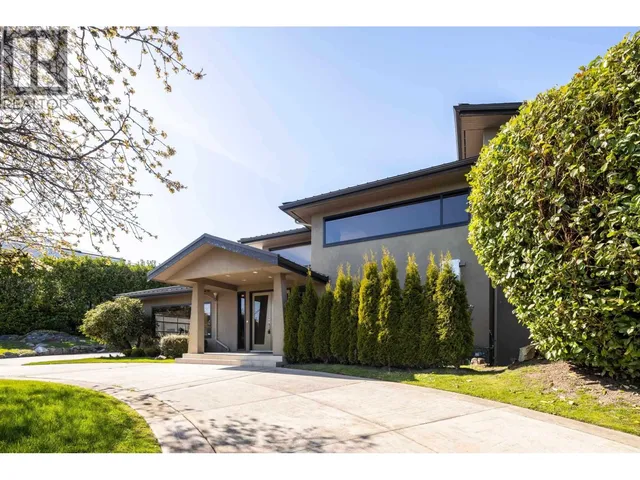1109 HILLSIDE ROAD, West Vancouver 2