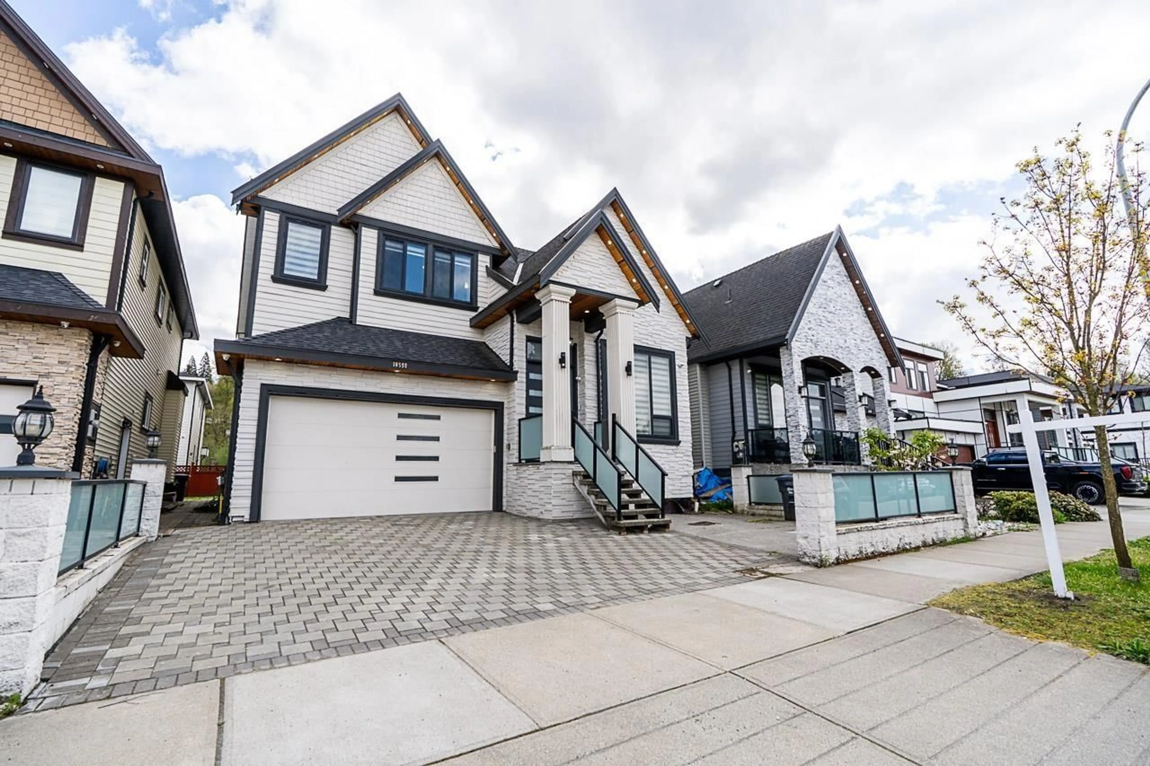 Home with brick exterior material, street for 10598 124 STREET, Surrey British Columbia V3V0E2