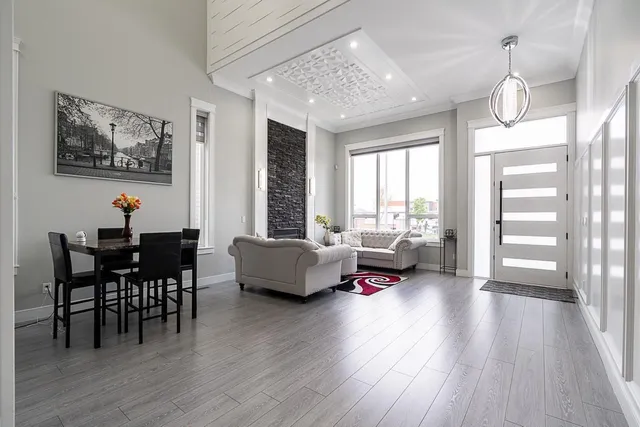 10598 124 STREET, Surrey 5