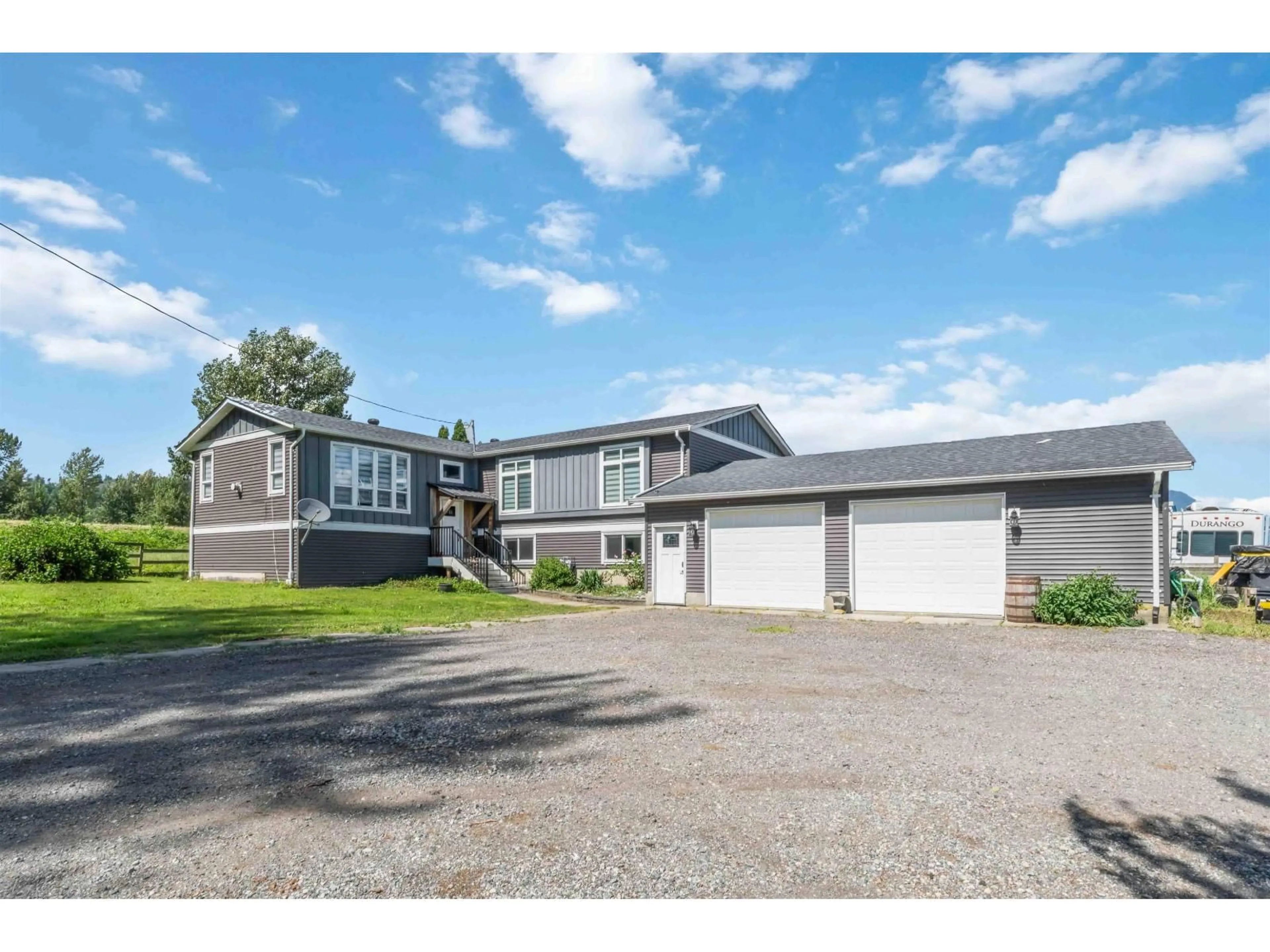 A pic from outside/outdoor area/front of a property/back of a property/a pic from drone, street for 7310 KELLEHER STREET, Abbotsford British Columbia V3G1N2
