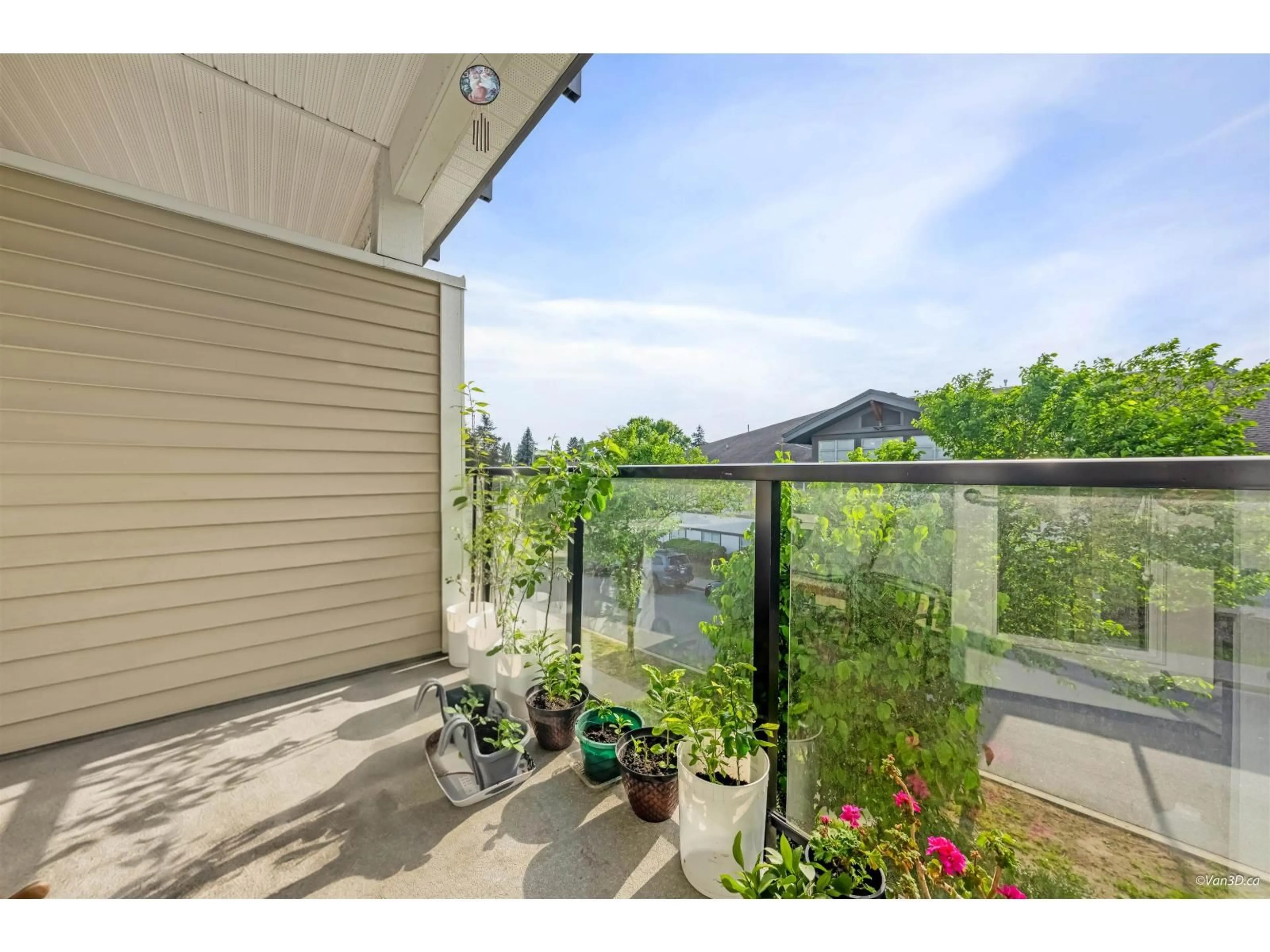 Patio, unknown for 202 - 6468 195A STREET, Surrey British Columbia V4N6R6
