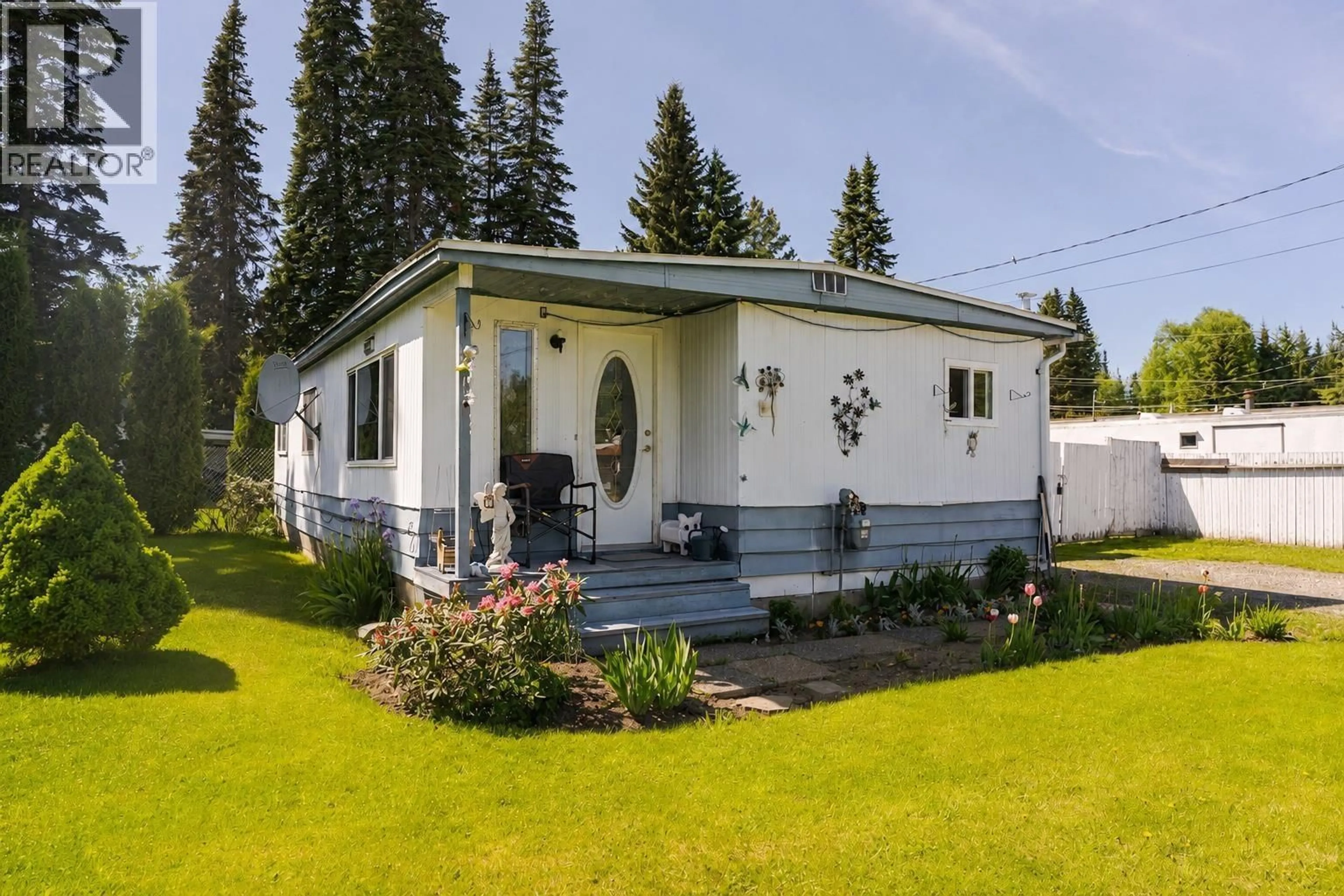 Home with vinyl exterior material, street for 6815 LANGER CRESCENT, Prince George British Columbia V2K2N5