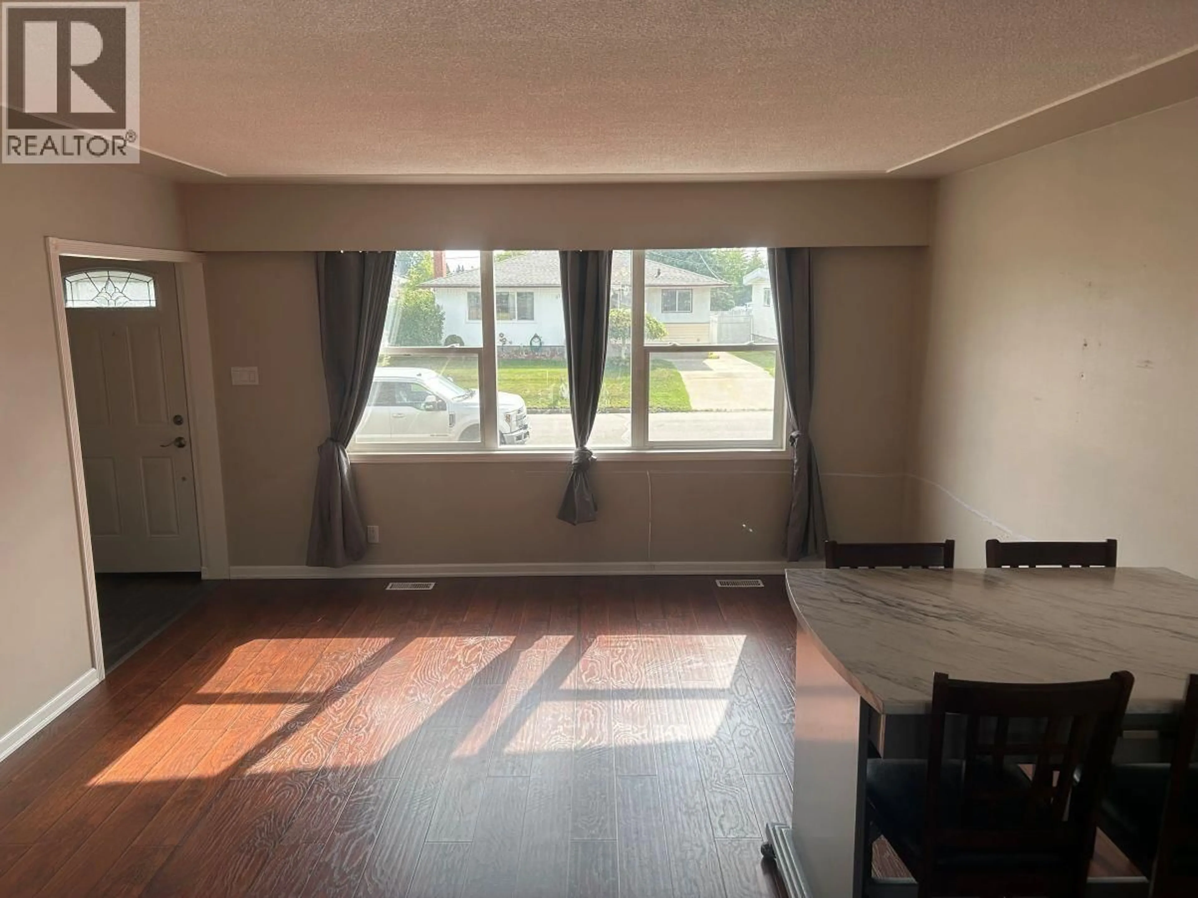 A pic of a room for 373 NICHOLSON STREET, Prince George British Columbia V2M3L8