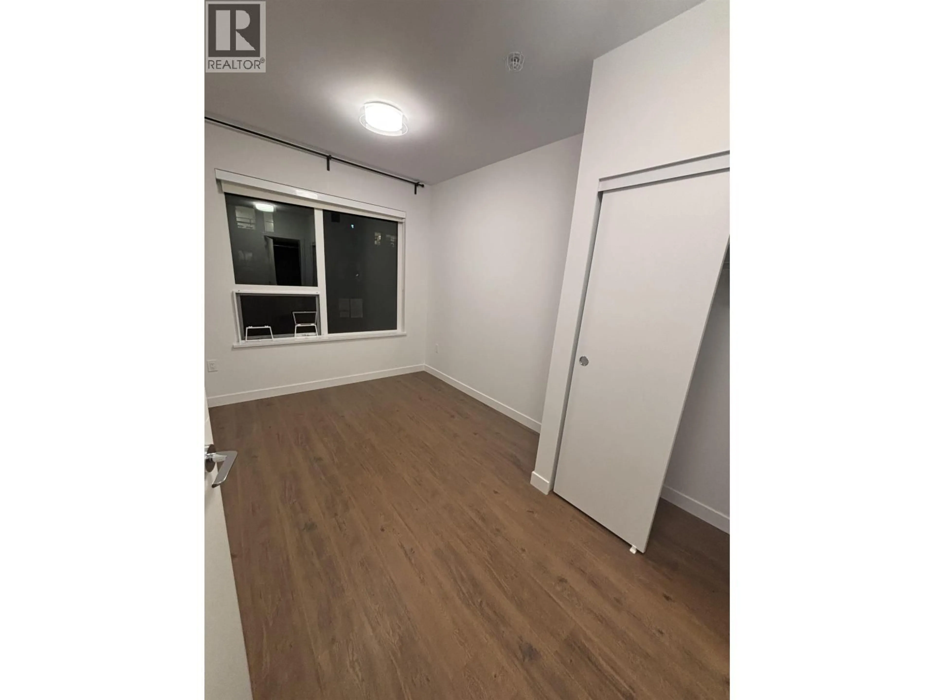 A pic of a room for 414 - 645 COMO LAKE AVENUE, Coquitlam British Columbia V3J0N9