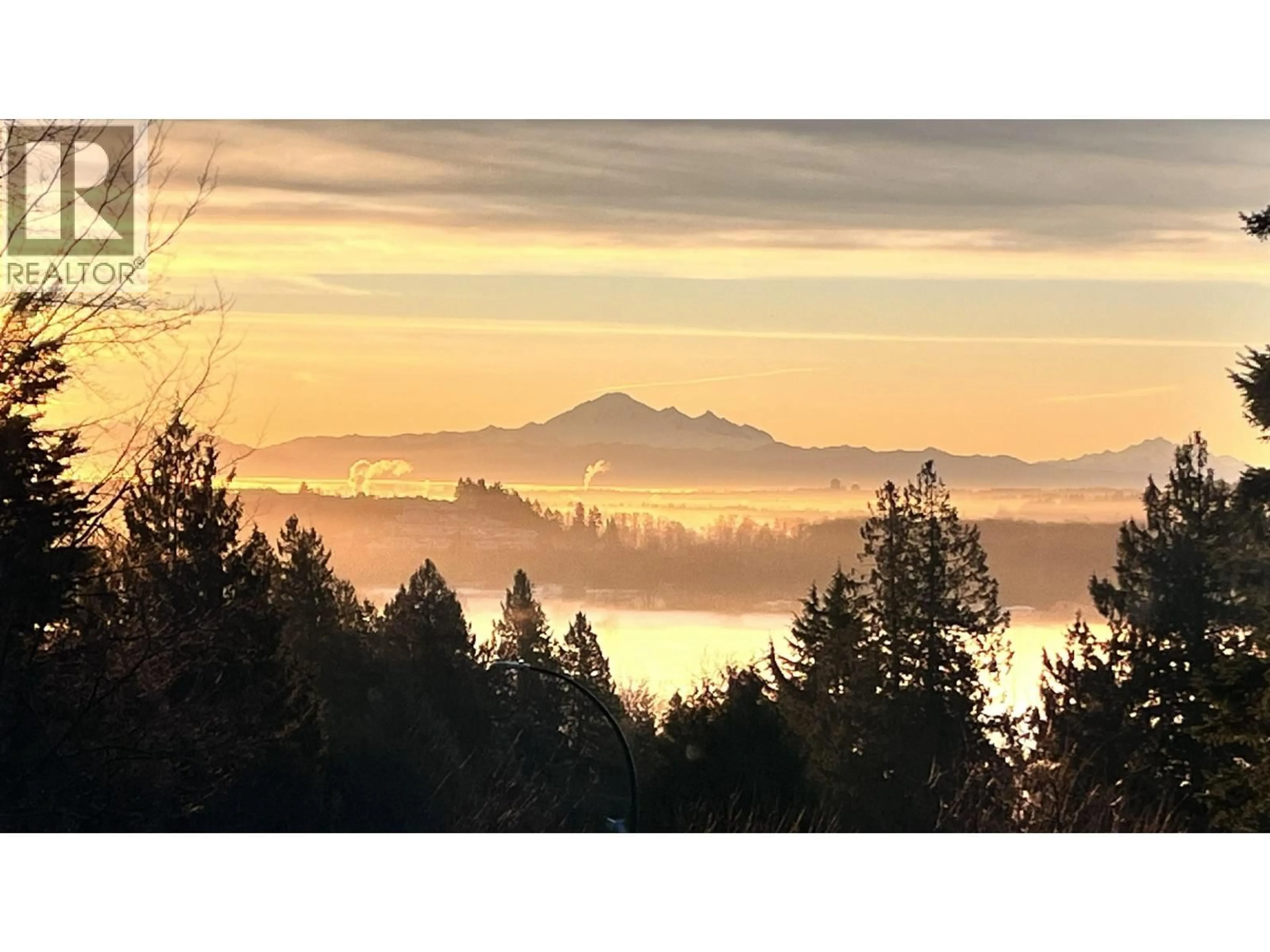 Blurry image for 2519 PENSHURST COURT, Coquitlam British Columbia V3K5S2