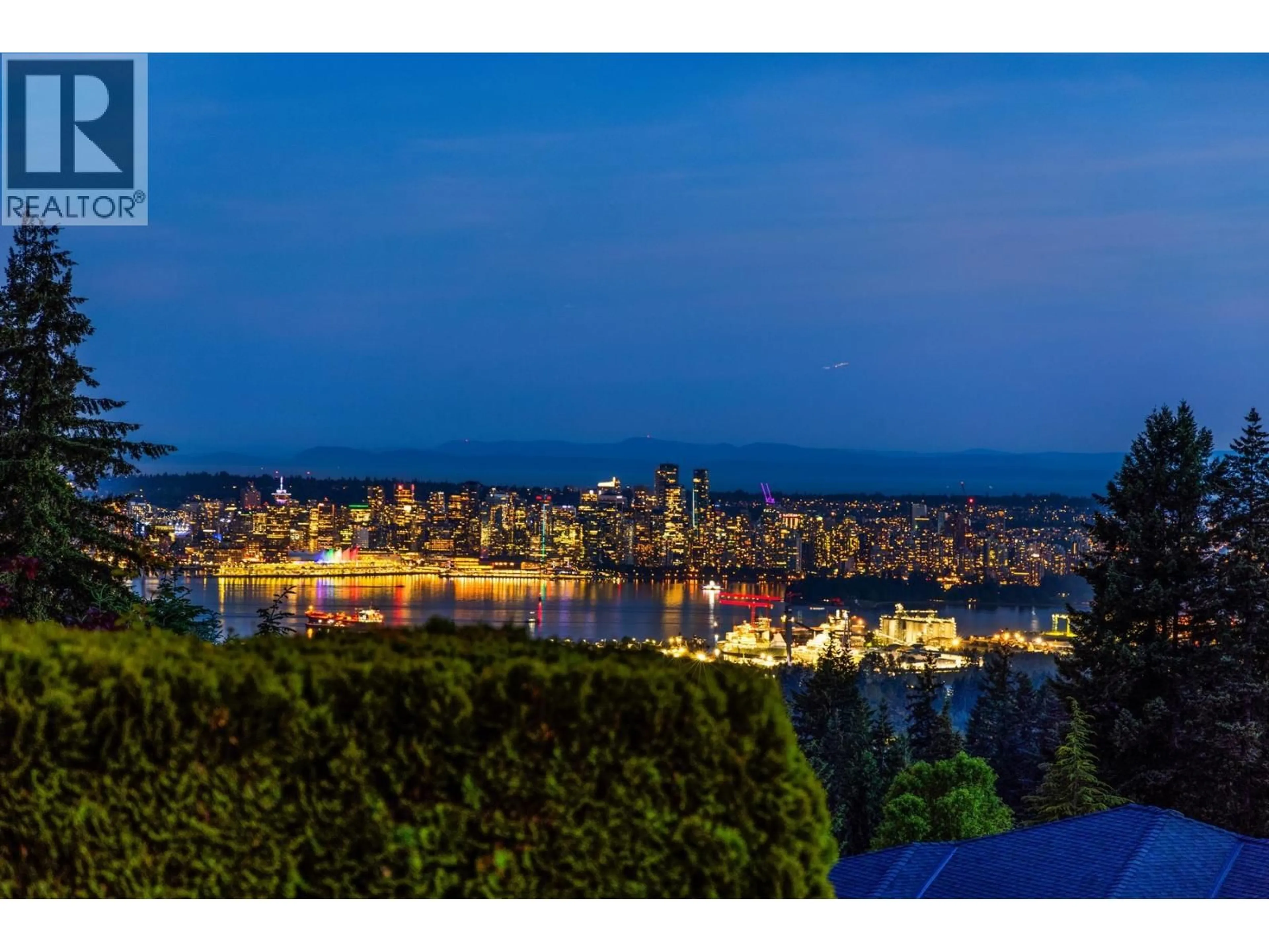 Unknown for 4350 STARLIGHT WAY, North Vancouver British Columbia V7N3N9