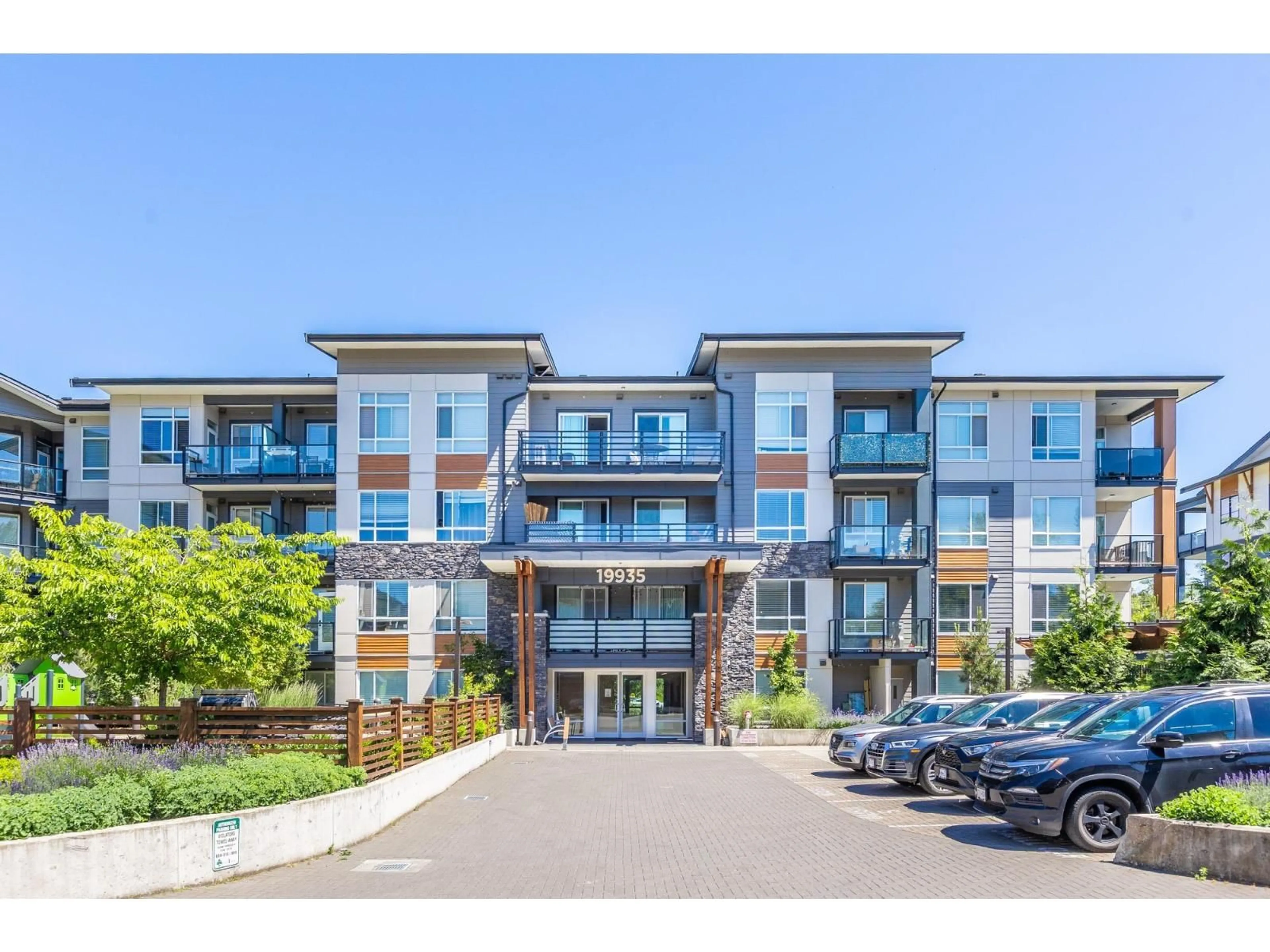 Unknown for 210 - 19935 75A AVENUE, Langley British Columbia V2R0A2