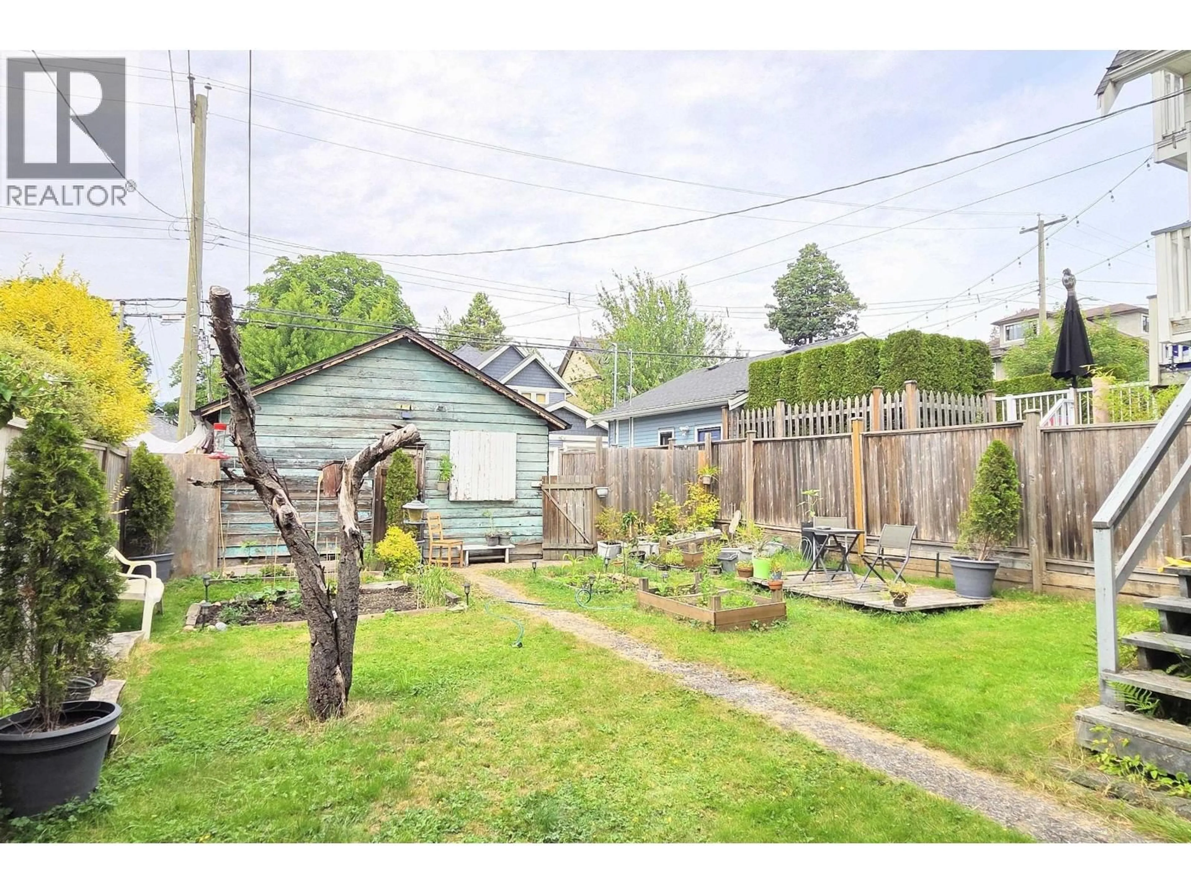 Patio, street for 1761 WILLIAM STREET, Vancouver British Columbia V5L2R5