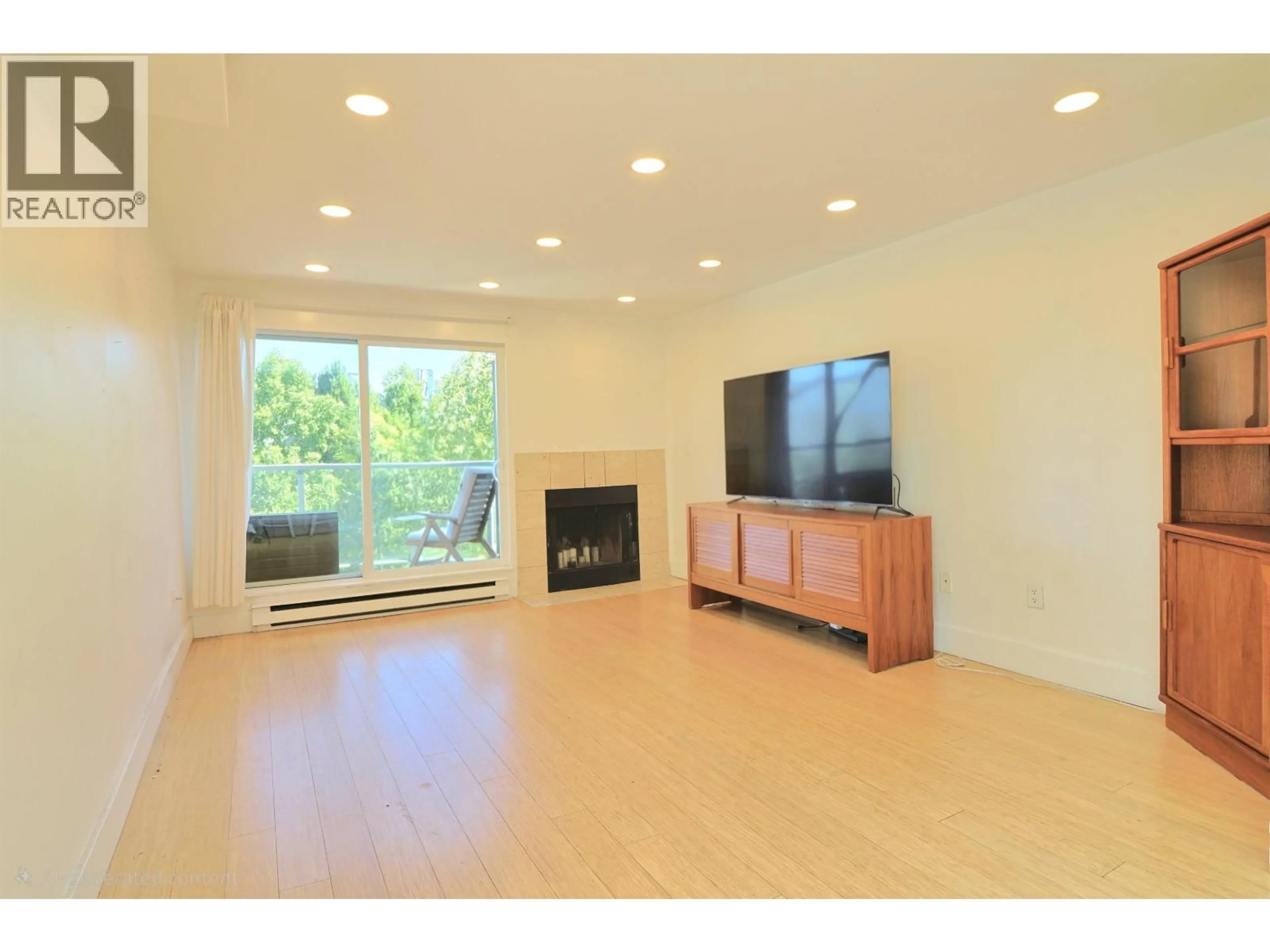 Home theater for 21 - 1345 4TH AVENUE, Vancouver British Columbia V6H3Y8