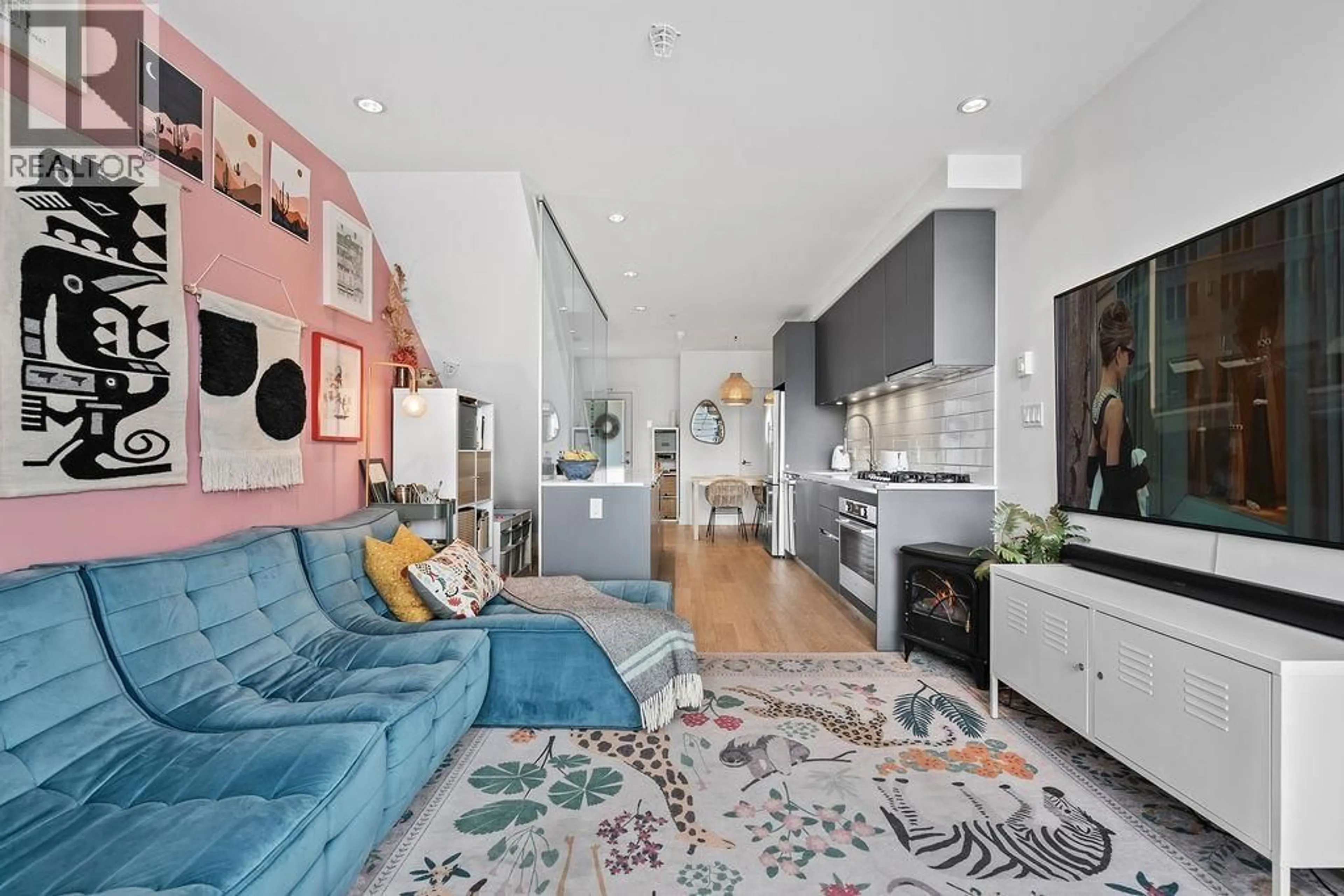 Unknown for 311 - 1647 PENDER STREET, Vancouver British Columbia V5L1W2
