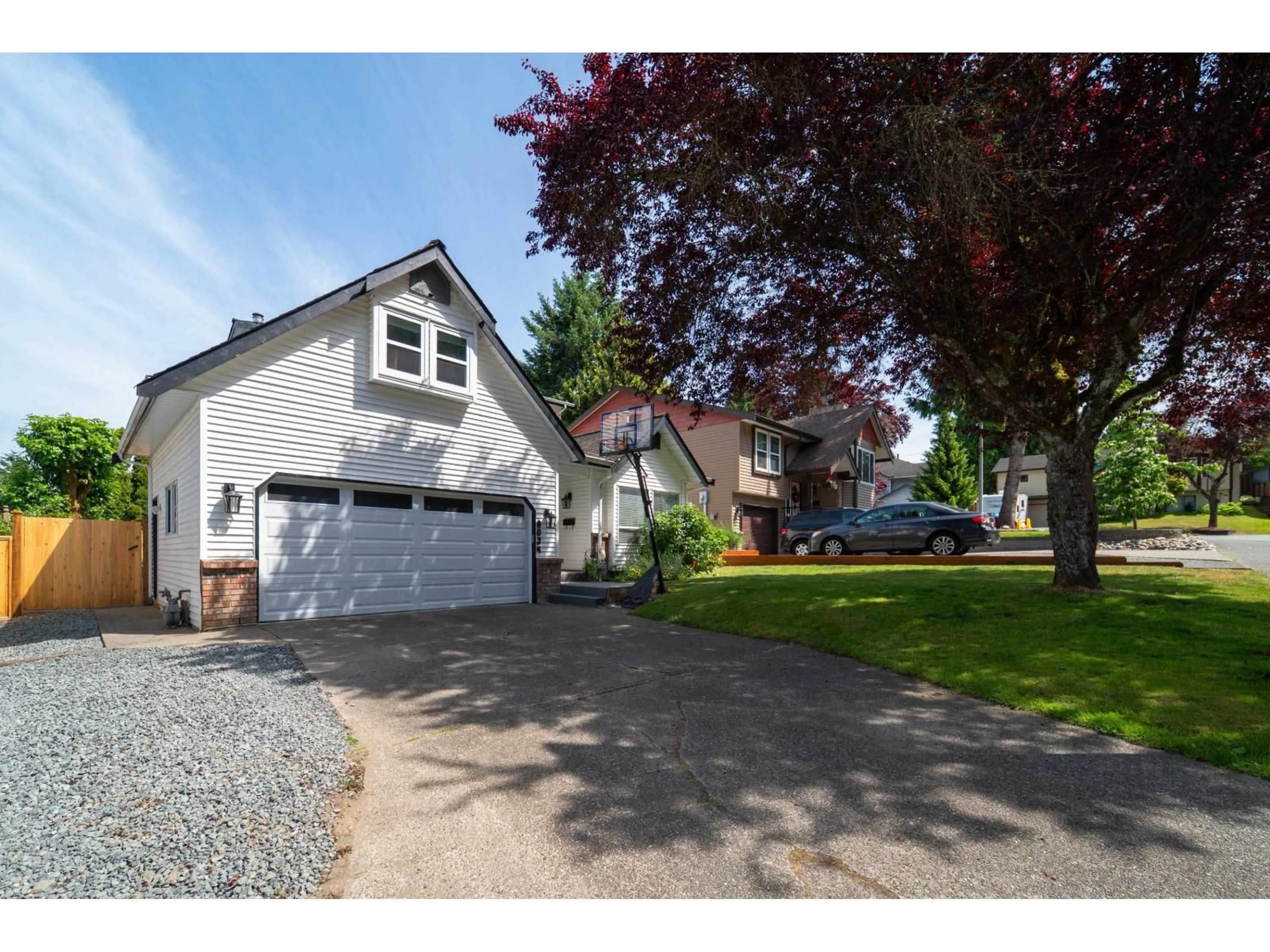 Home with vinyl exterior material, street for 8034 138 STREET, Surrey British Columbia V3W8P9