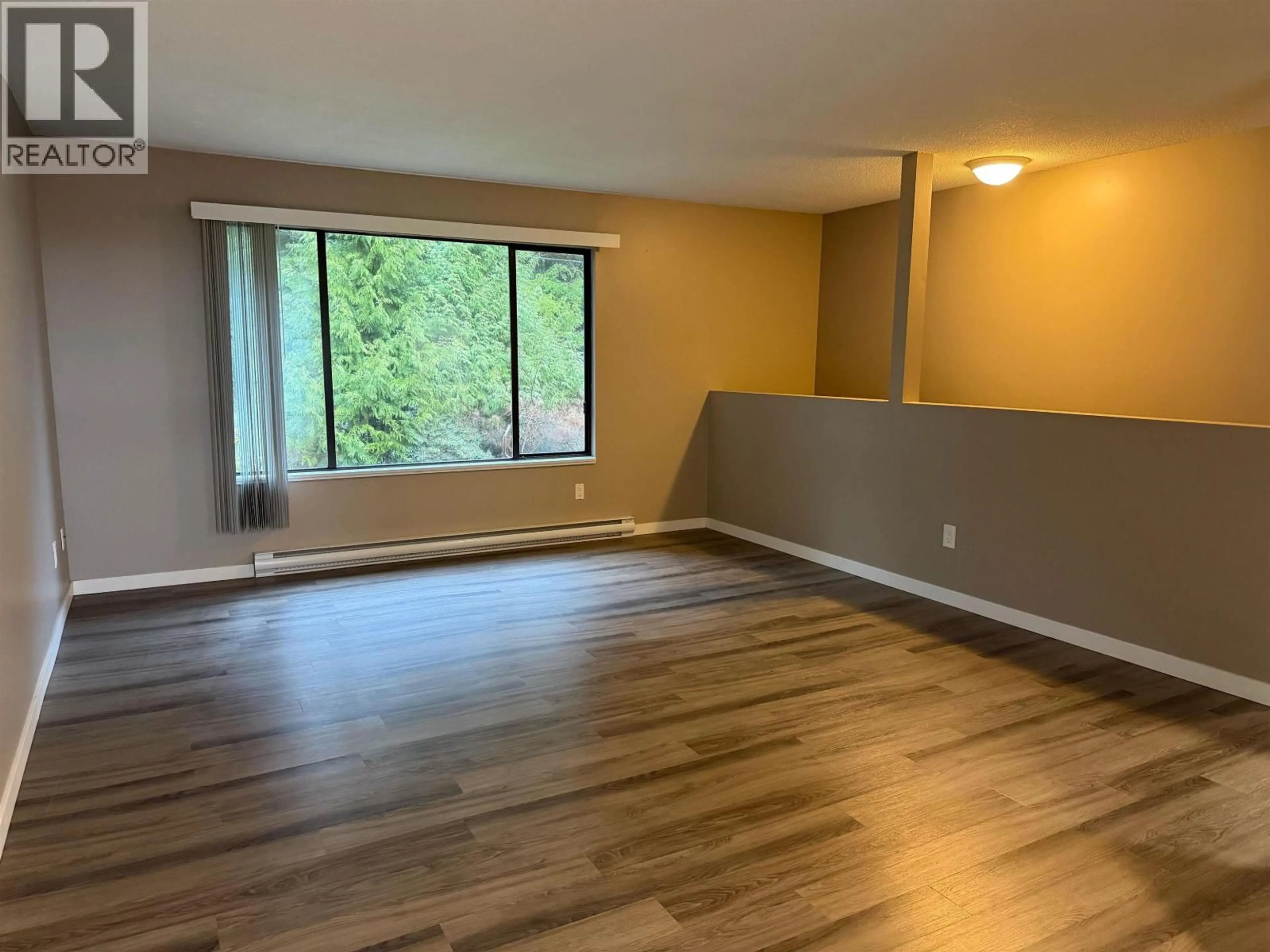 A pic of a room for 811 REED ROAD, Gibsons British Columbia V0N1V7