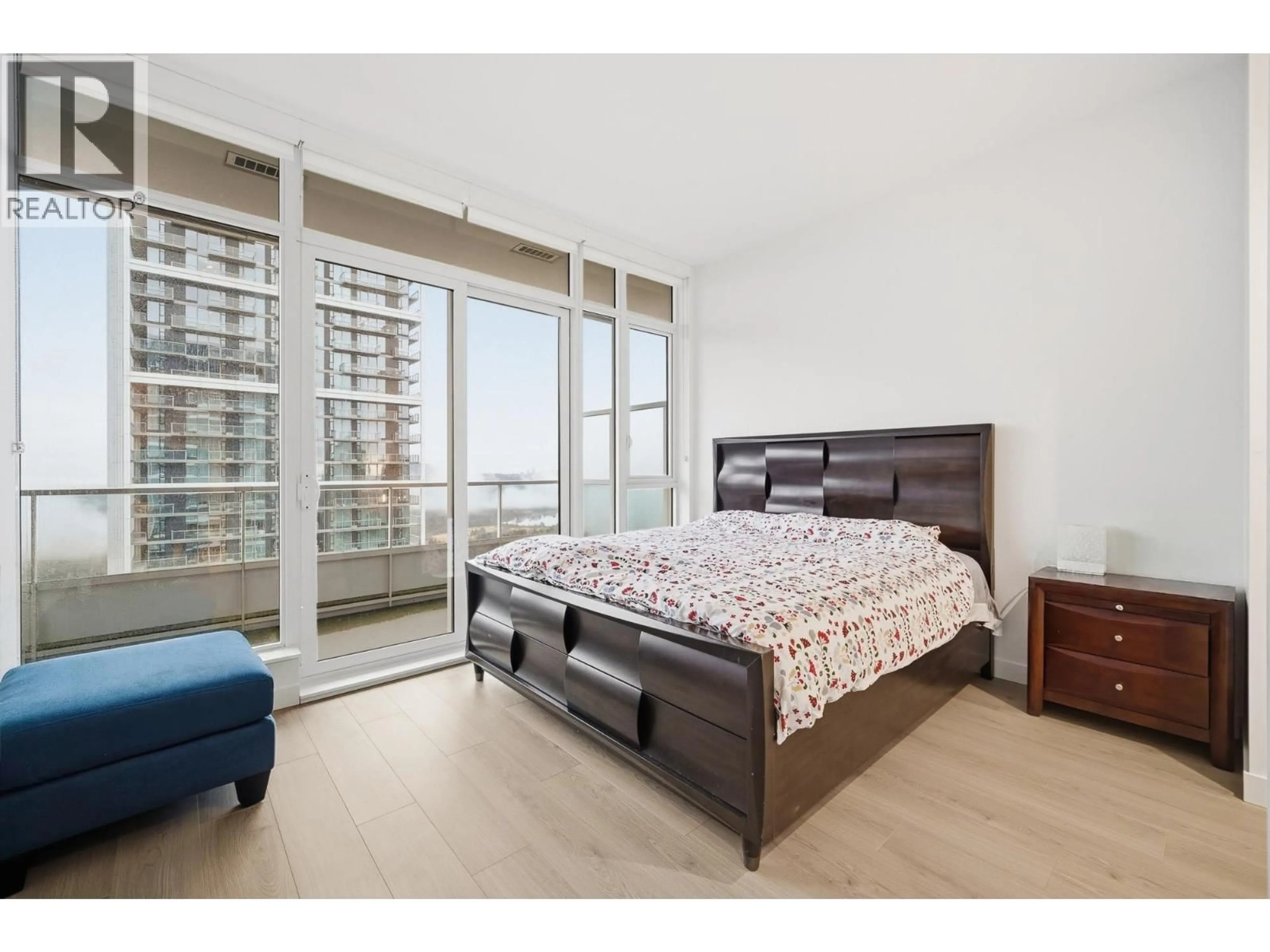 Bedroom with bed, unknown for 3602 - 6080 MCKAY AVENUE, Burnaby British Columbia V5H0J4