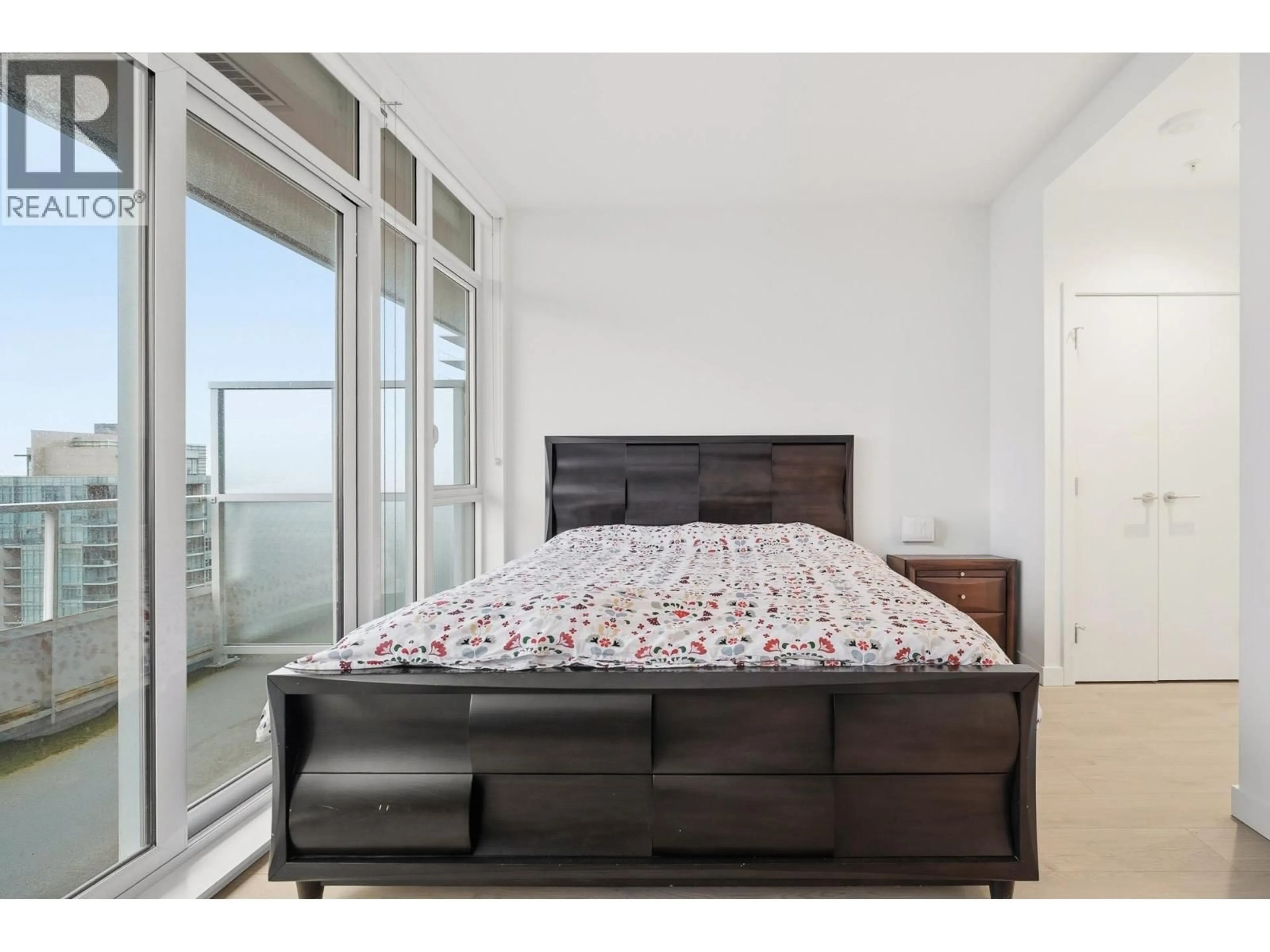 Bedroom with bed, unknown for 3602 - 6080 MCKAY AVENUE, Burnaby British Columbia V5H0J4