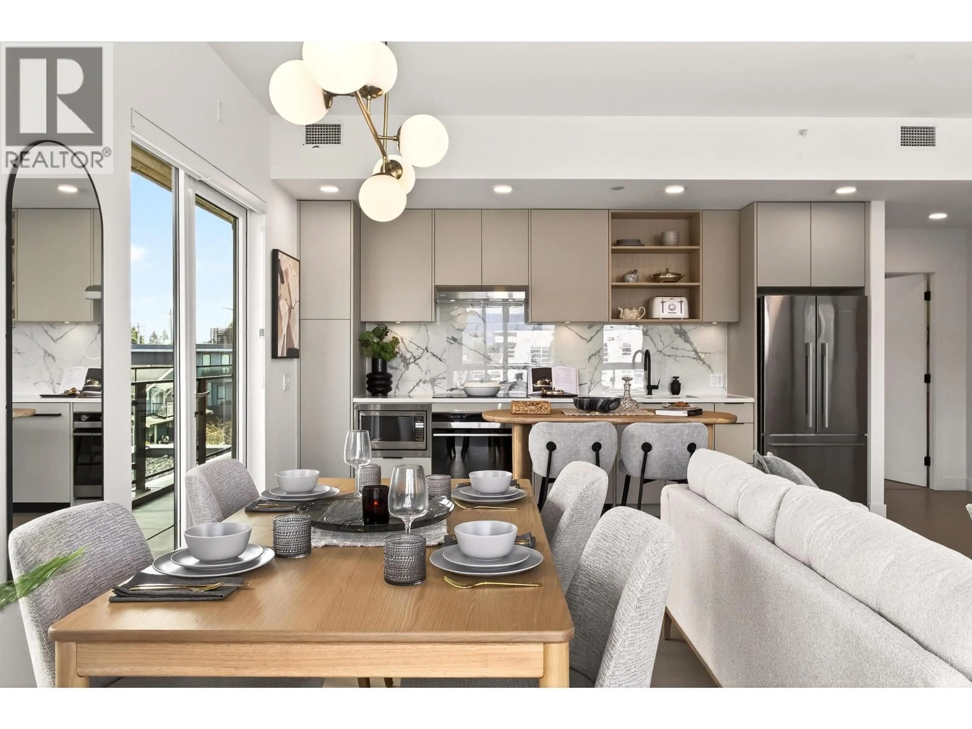 Open concept kitchen, unknown for 321 - 422 3RD STREET, North Vancouver British Columbia V7L0K1