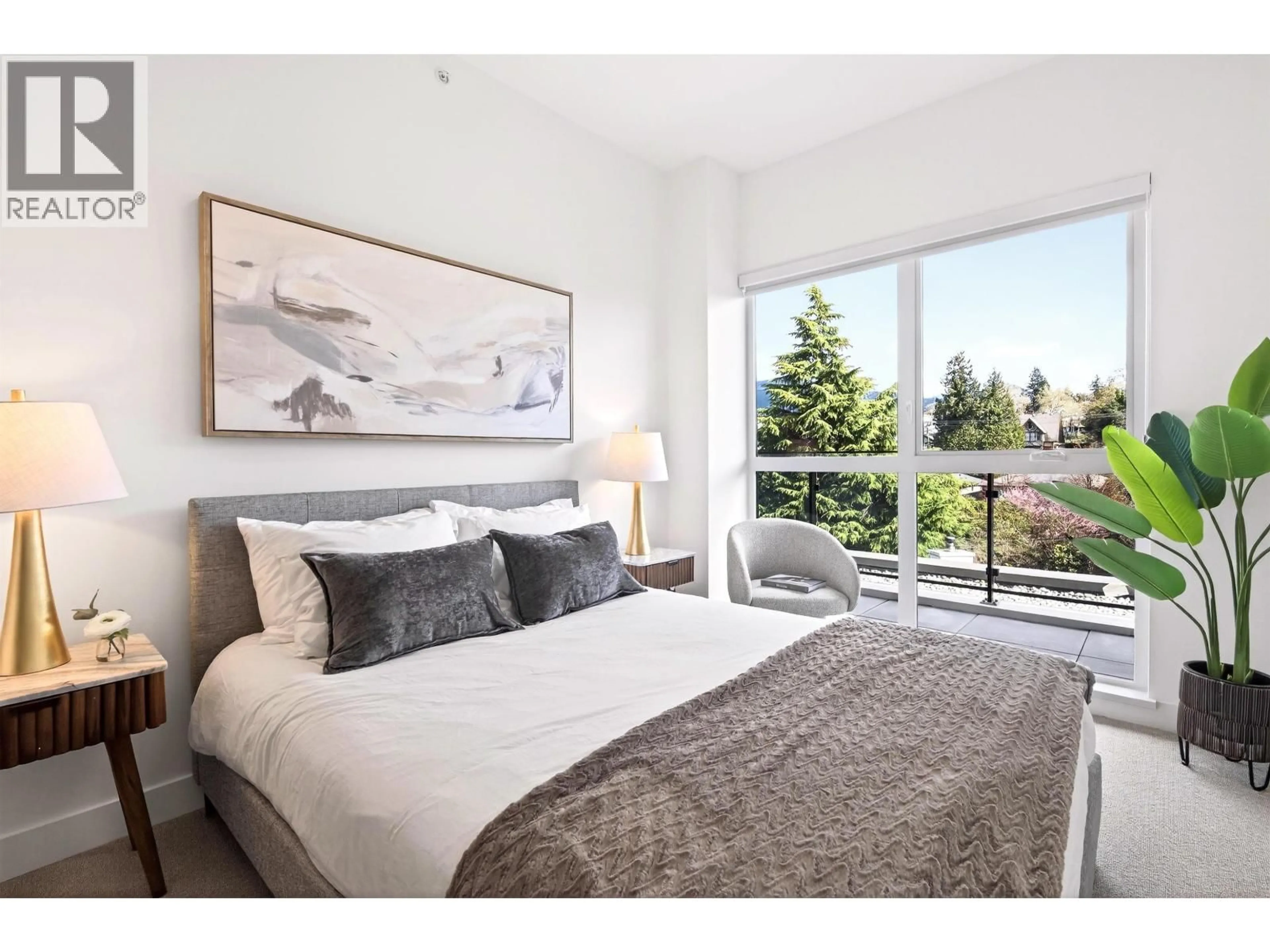 Bedroom with bed, unknown for 321 - 422 3RD STREET, North Vancouver British Columbia V7L0K1