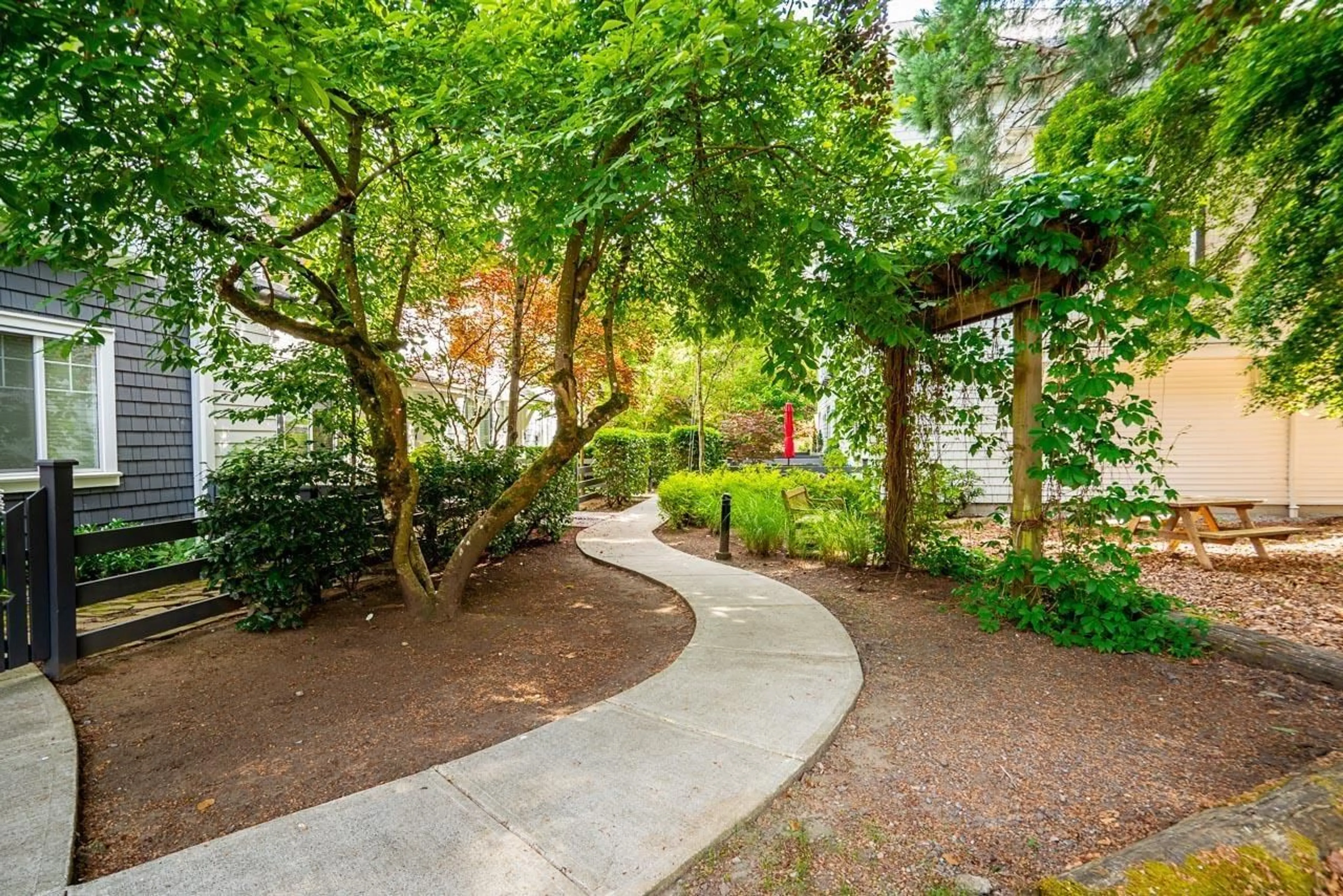 Patio, street for 8 - 277 171 STREET, Surrey British Columbia V3Z9P4