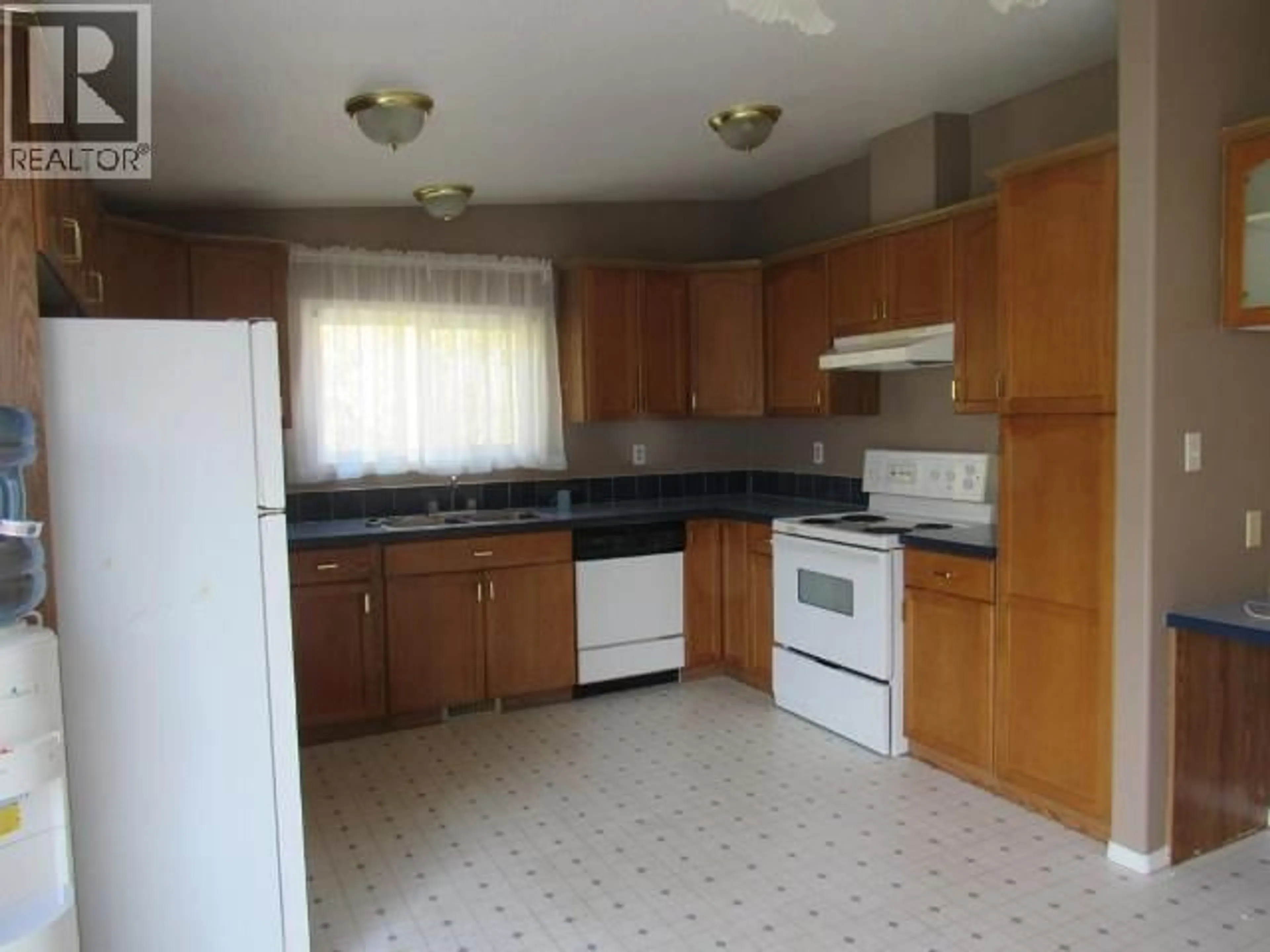 Standard kitchen, unknown for 8477 ROWLAND ROAD, Burns Lake British Columbia V0J1E1