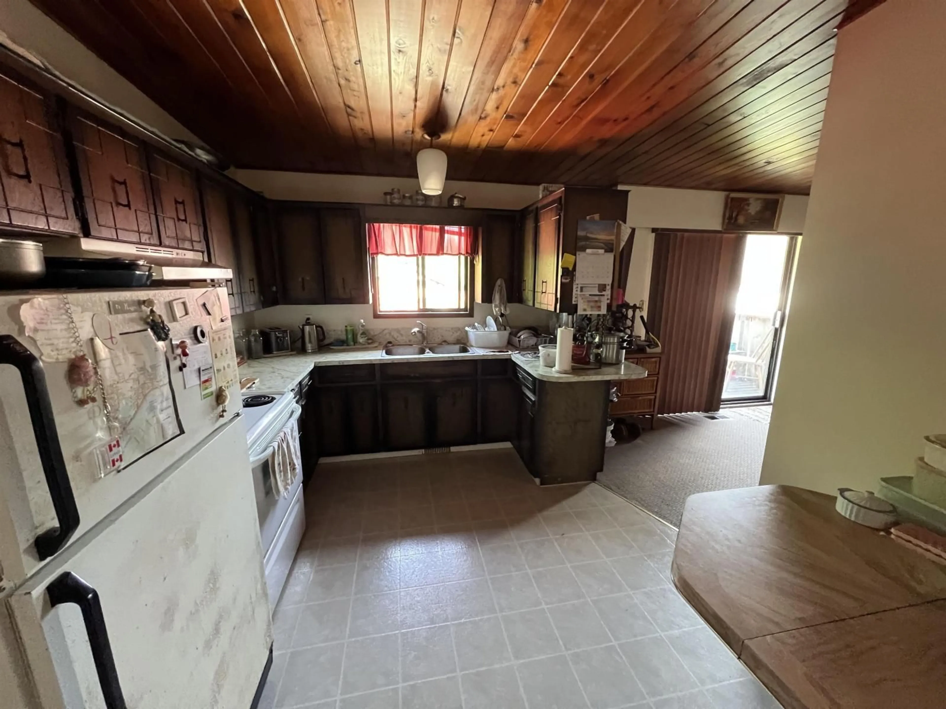 Standard kitchen, unknown for 32173 SCOTT AVENUE, Mission British Columbia V2N1C3