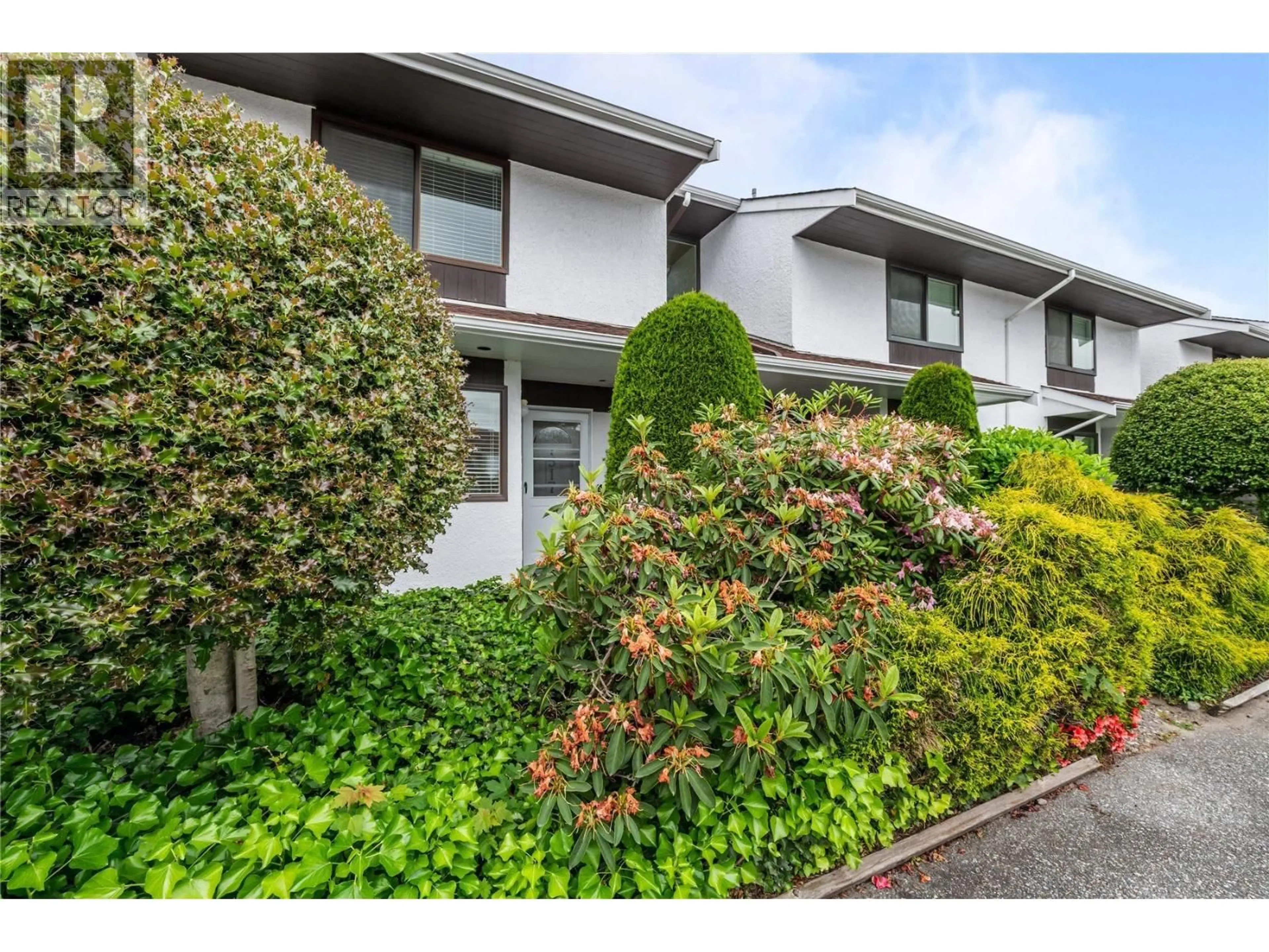 A pic from outside/outdoor area/front of a property/back of a property/a pic from drone, street for 517 - 9651 GLENDOWER DRIVE, Richmond British Columbia V7A2Y6
