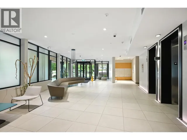 212 - 3581 ROSS DRIVE, Vancouver 3