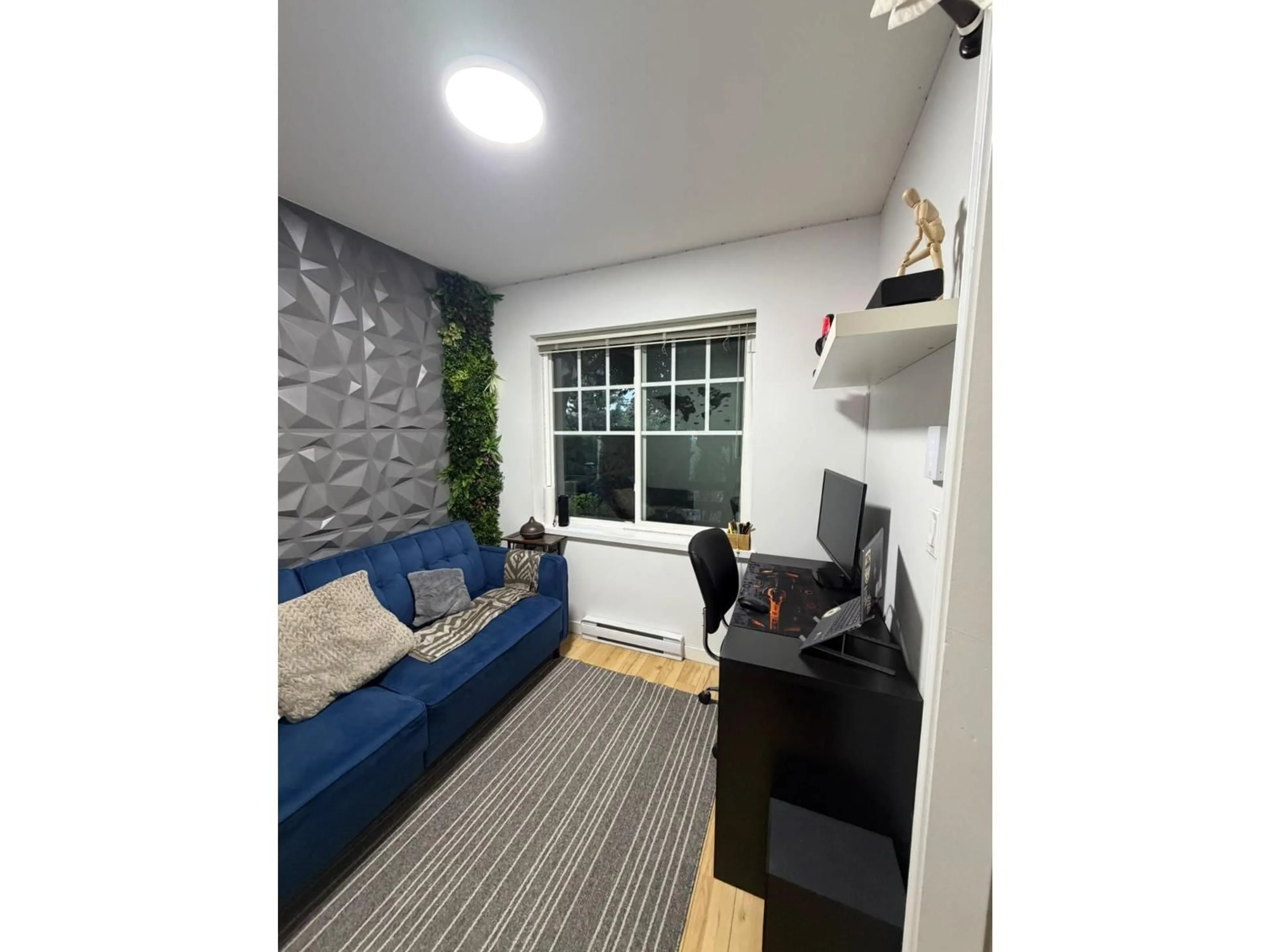 A pic of a room for 13 - 7348 192A STREET, Surrey British Columbia V4N6J2