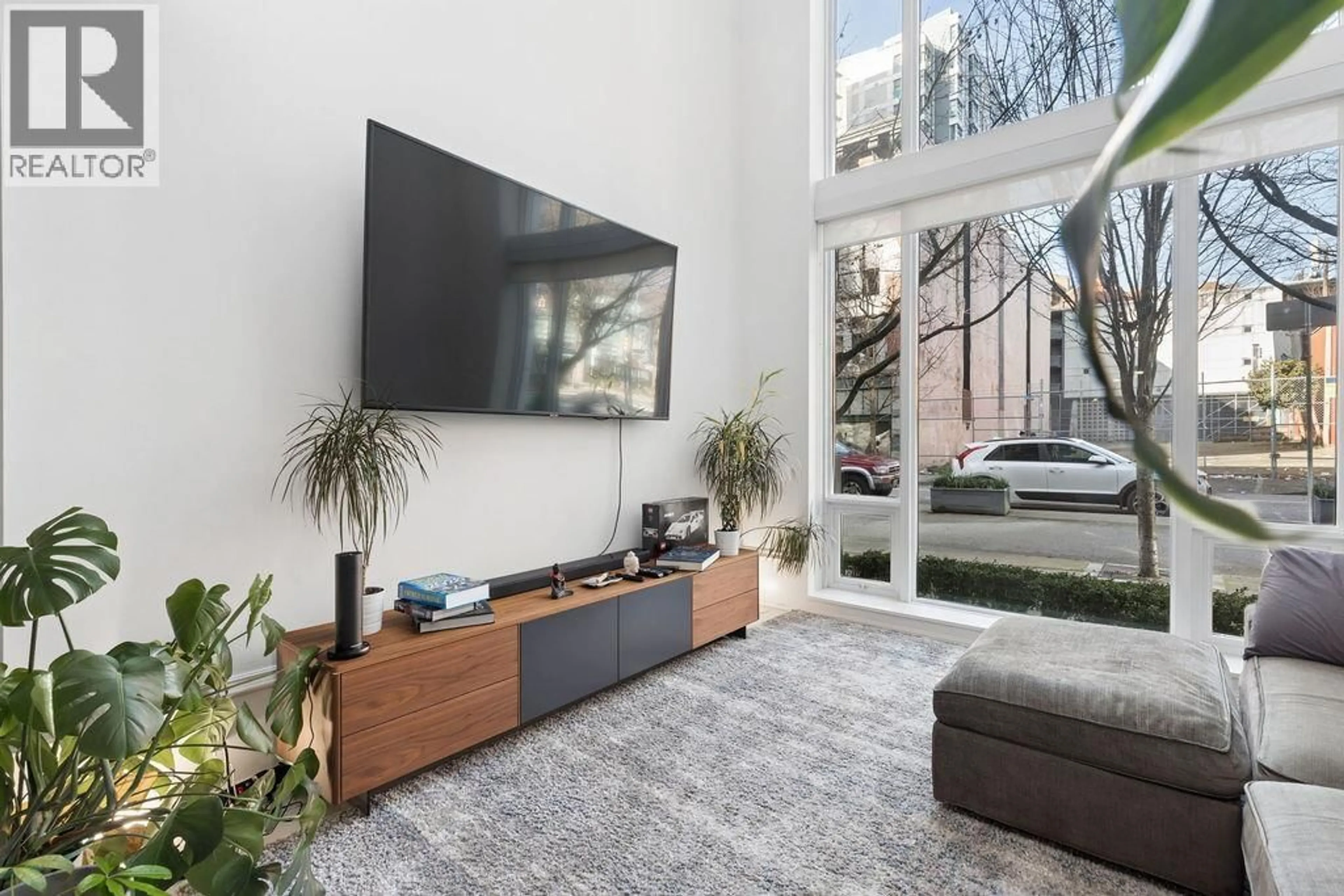 Home theater for 1106 HORNBY STREET, Vancouver British Columbia V6Z1V8
