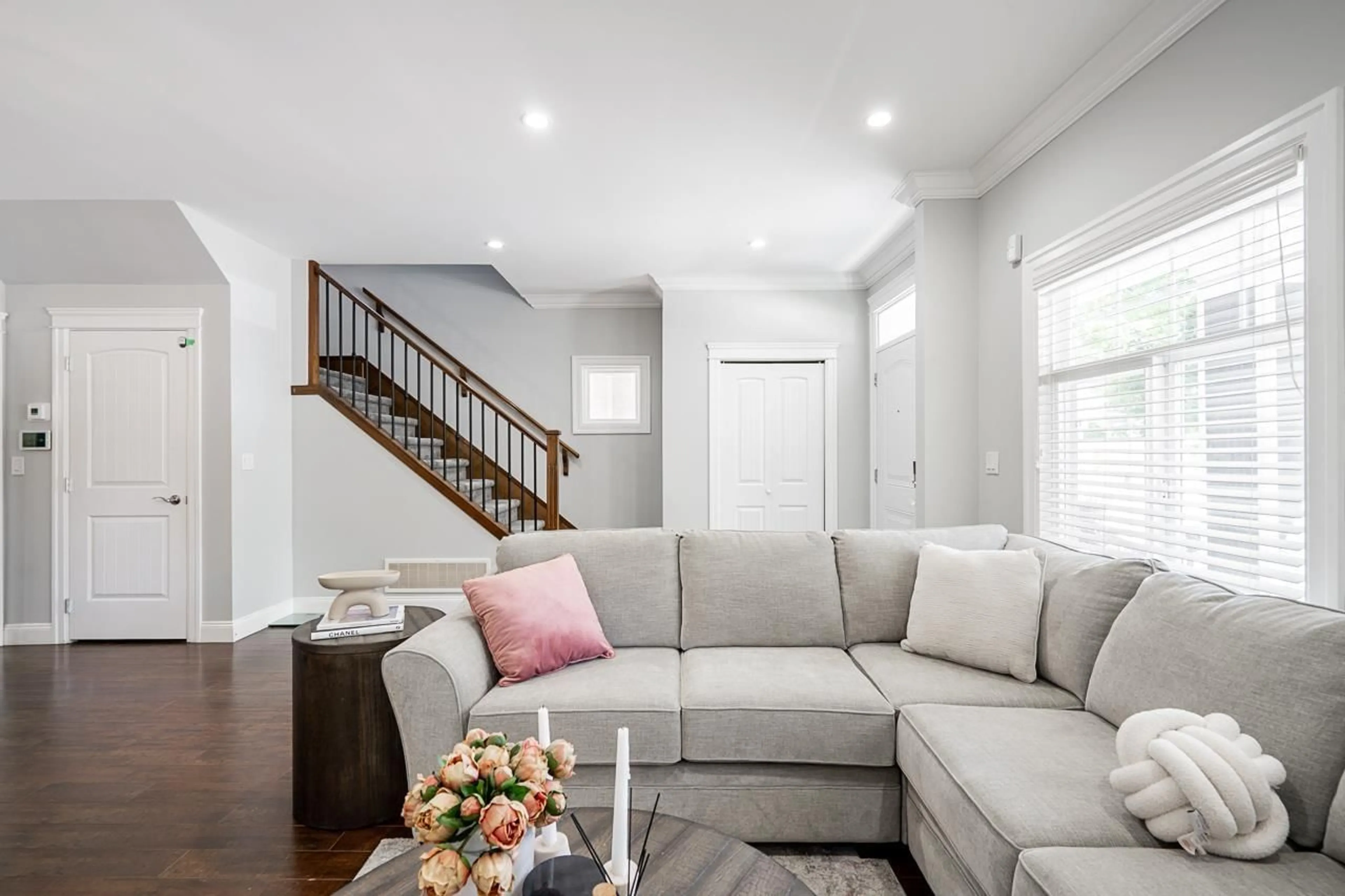 Living room with furniture, unknown for 14581 60 AVENUE, Surrey British Columbia V3S1R4