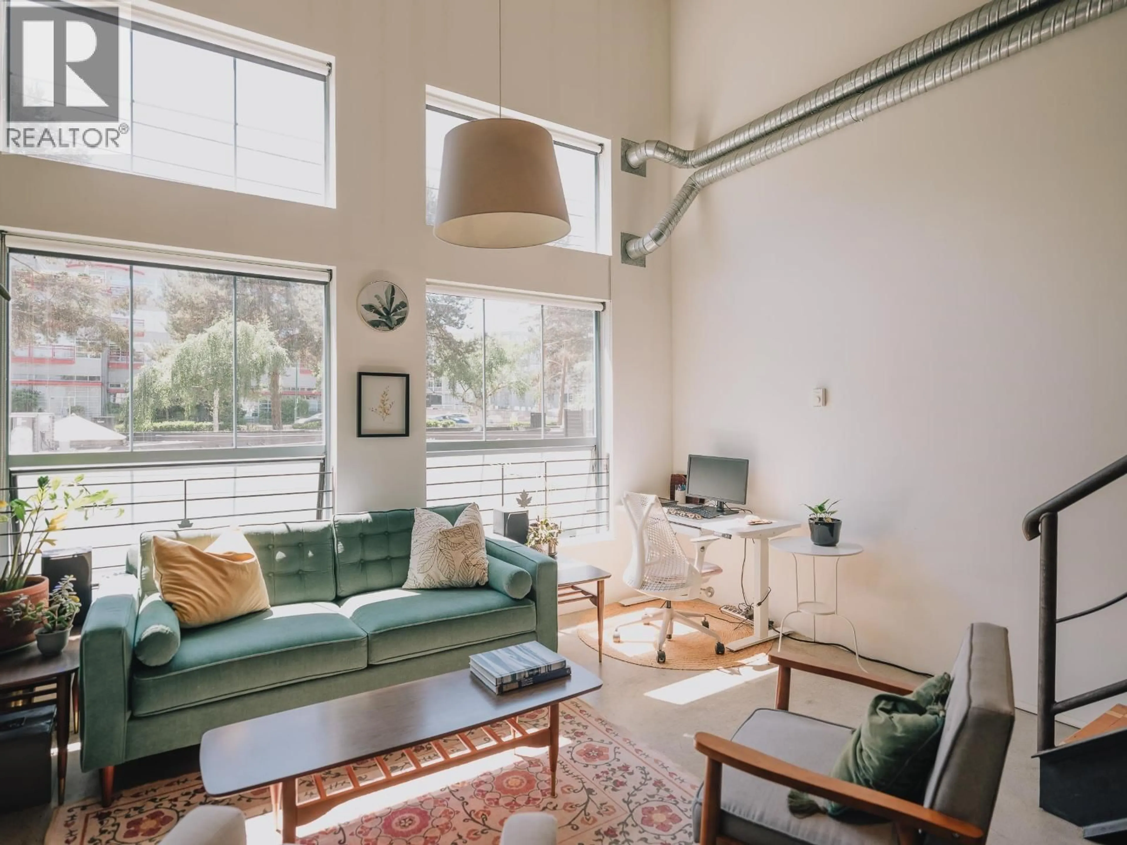 Living room with furniture, unknown for 314 - 336 1ST AVENUE, Vancouver British Columbia V5T4R6
