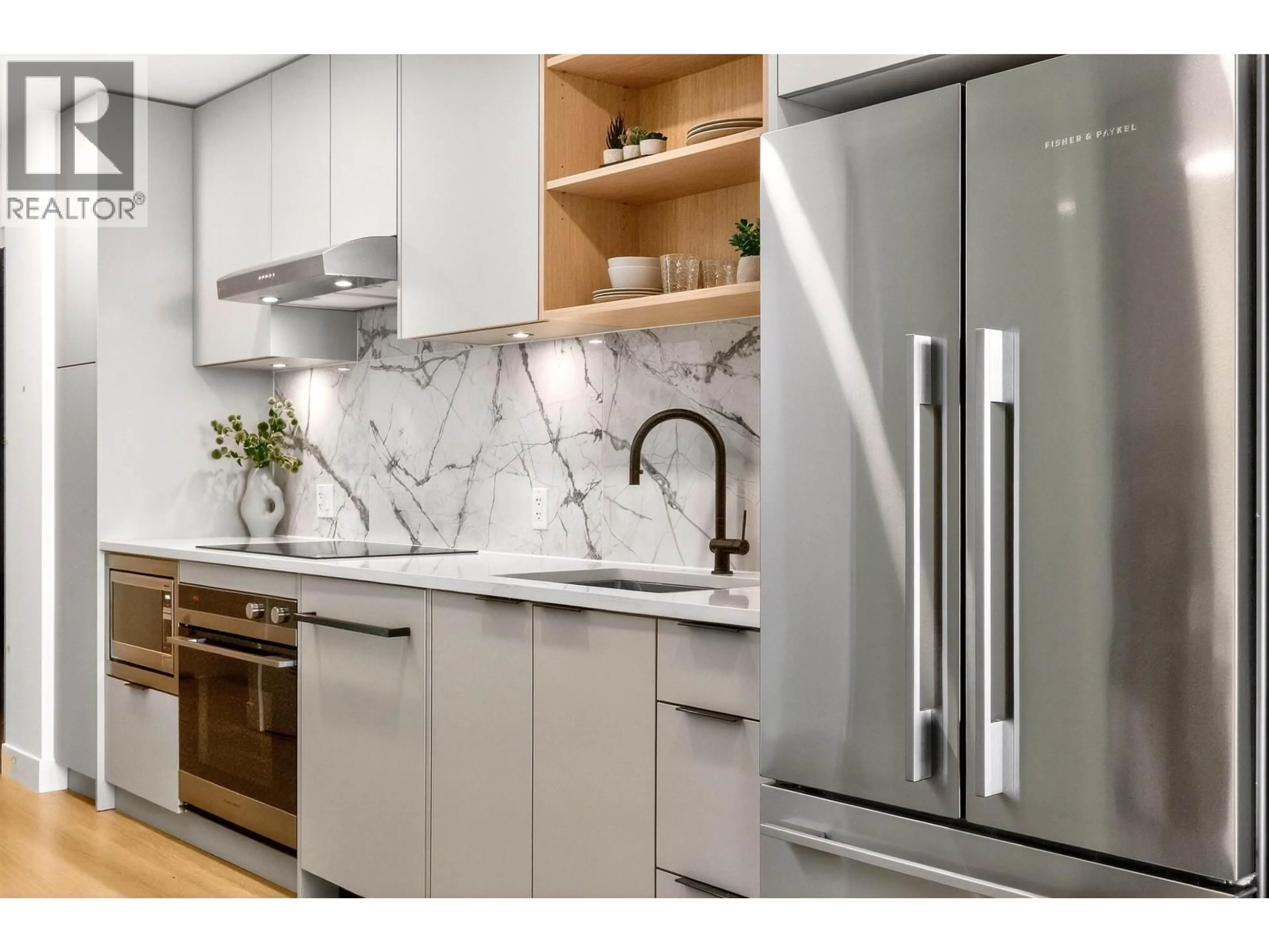 Contemporary kitchen, ceramic/tile floor for 204 - 333 ST. DAVIDS AVENUE, North Vancouver British Columbia V7L3N7