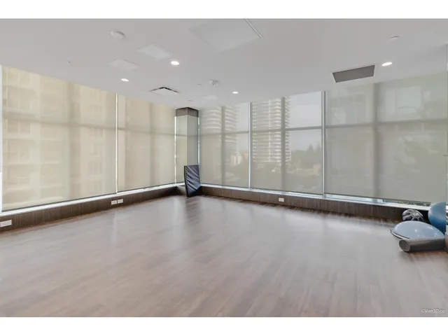 2508 - 13350 CENTRAL AVENUE, Surrey 4