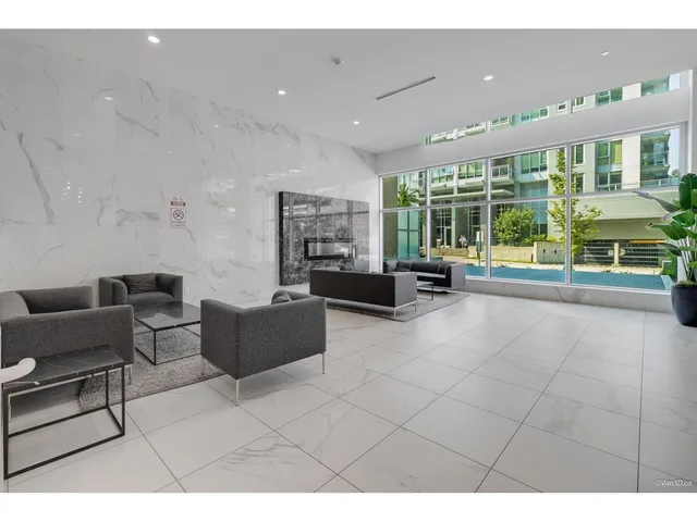 2508 - 13350 CENTRAL AVENUE, Surrey 5