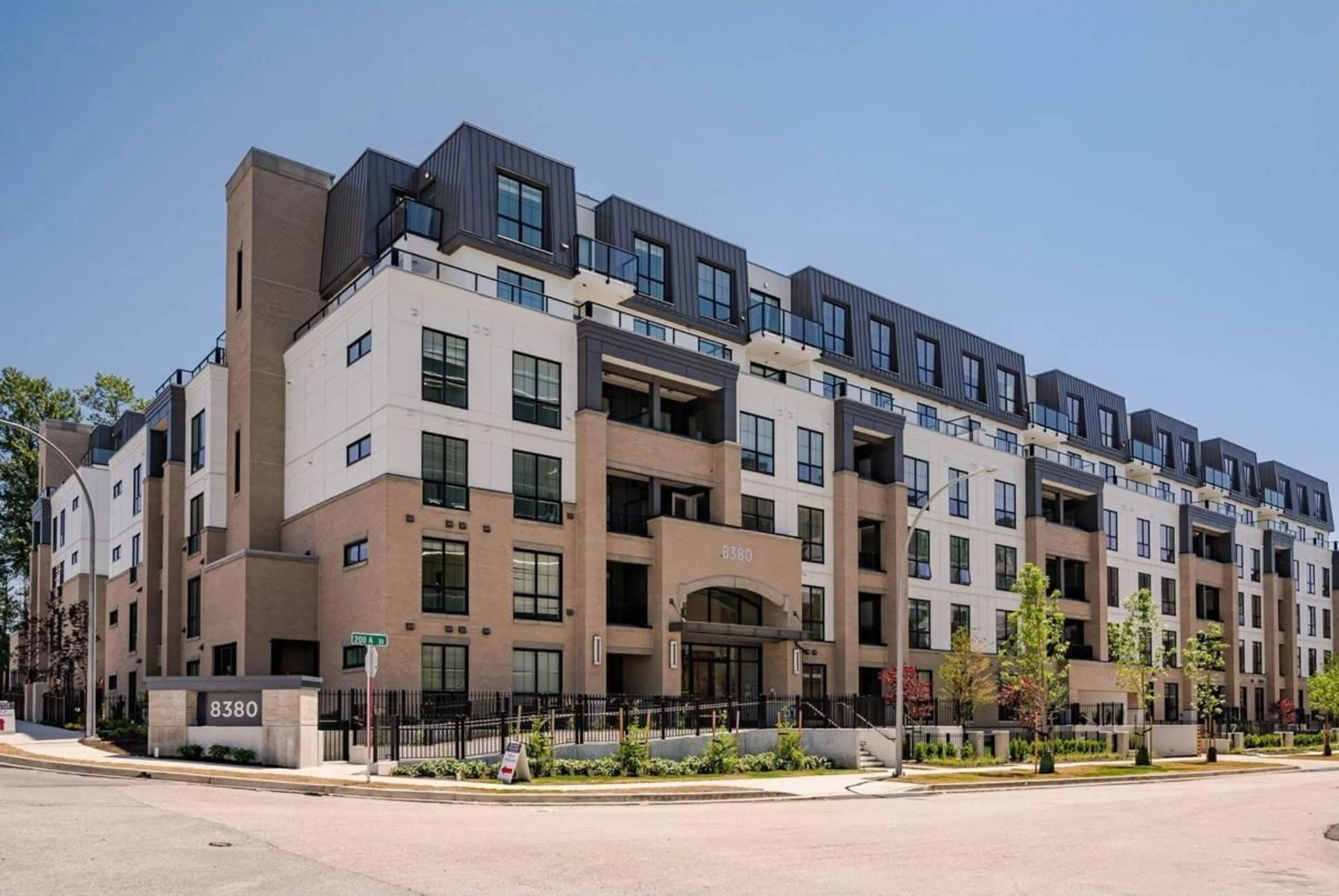 Patio, unknown for 212 - 8380 200A STREET, Langley British Columbia V2Y3S5