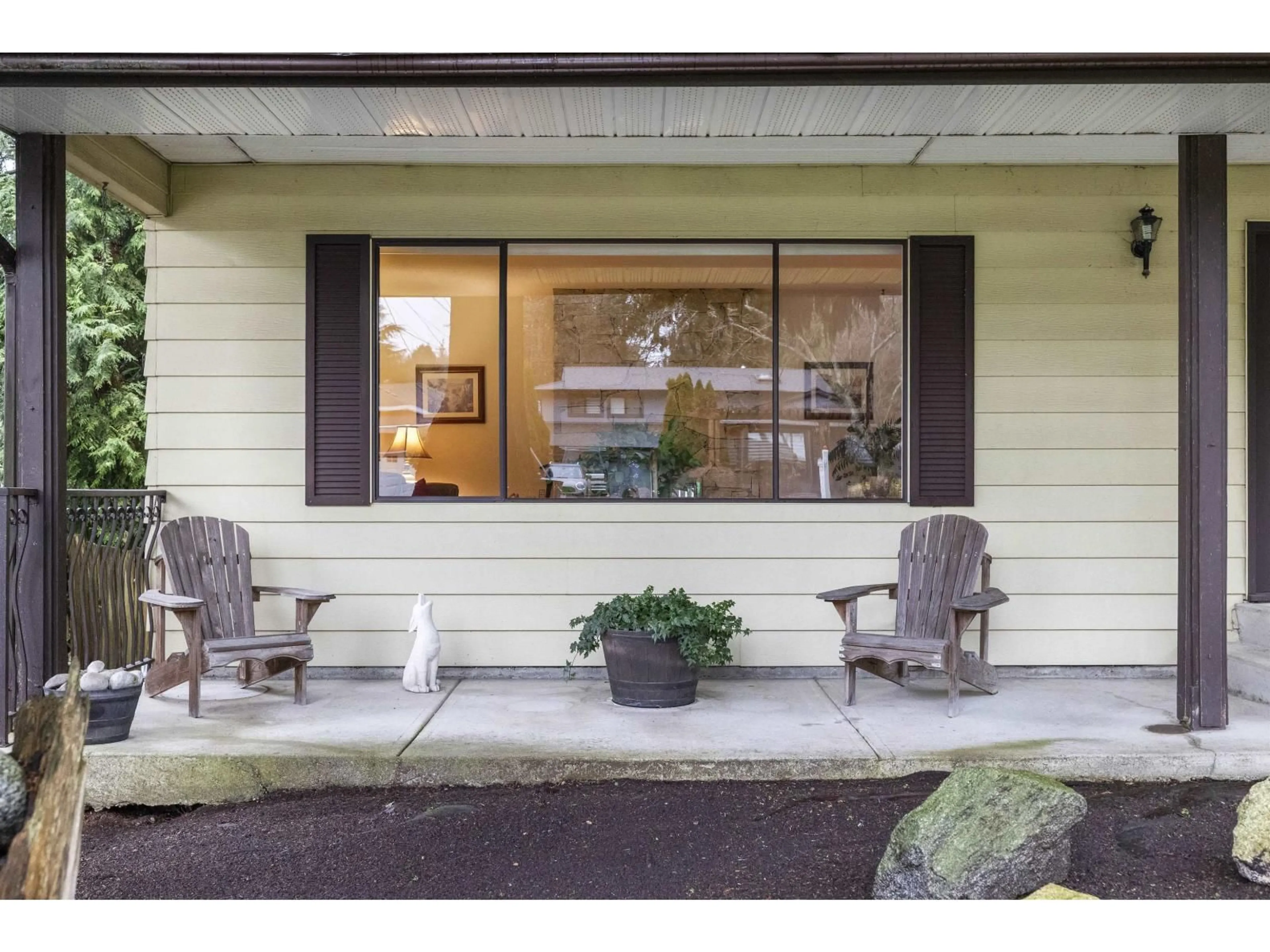 Unknown for 13474 15 AVENUE, Surrey British Columbia V4A1L2