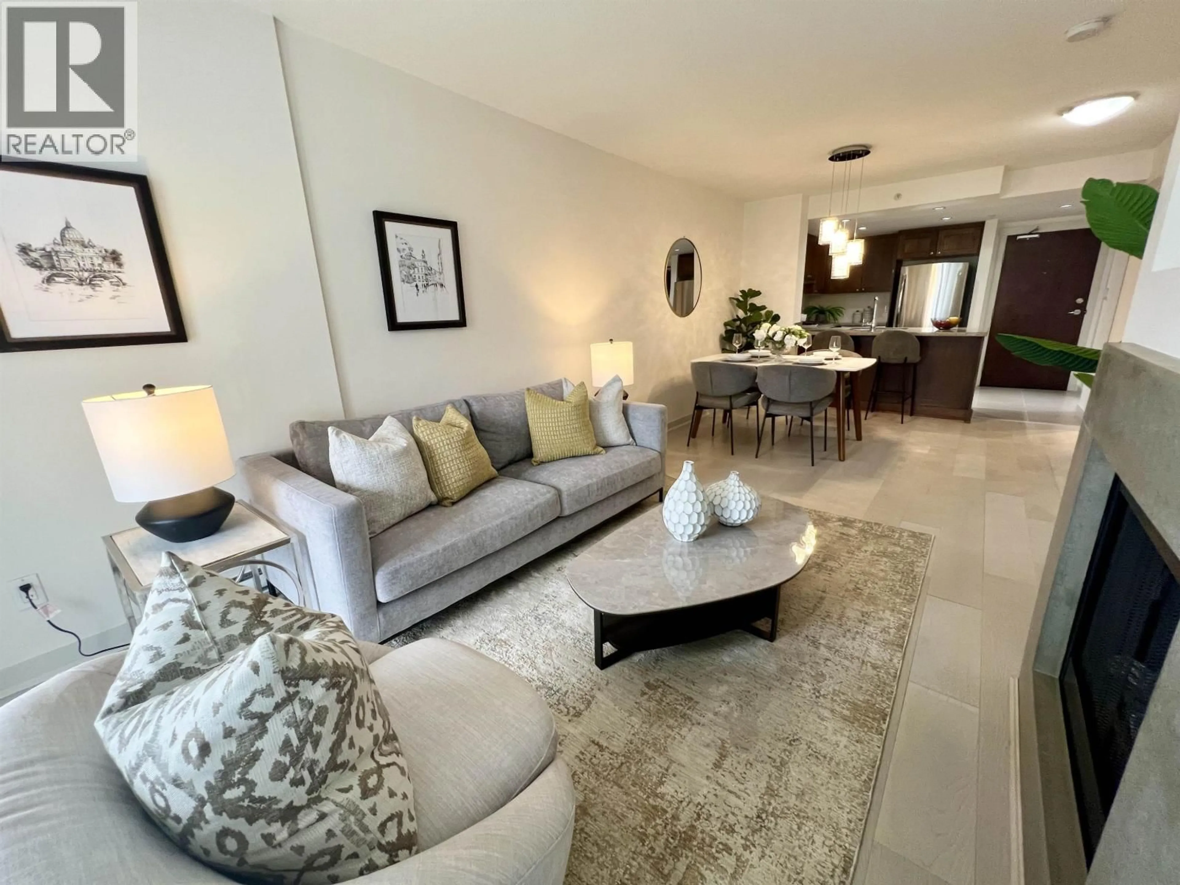 Living room with furniture, unknown for 313 - 9373 HEMLOCK DRIVE, Richmond British Columbia V6Y0A9