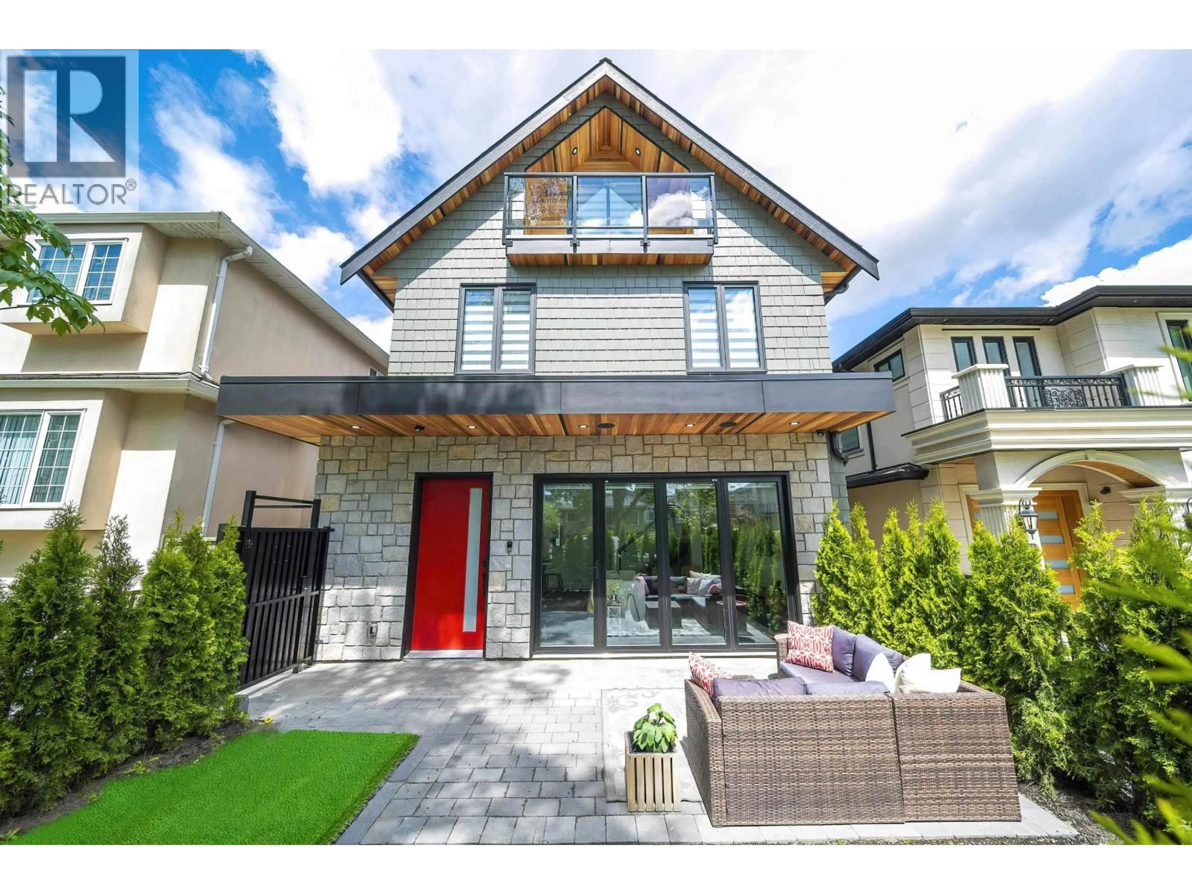 Home with brick exterior material, street for 1 - 2777 E 27TH AVENUE, Vancouver British Columbia V5R1N4