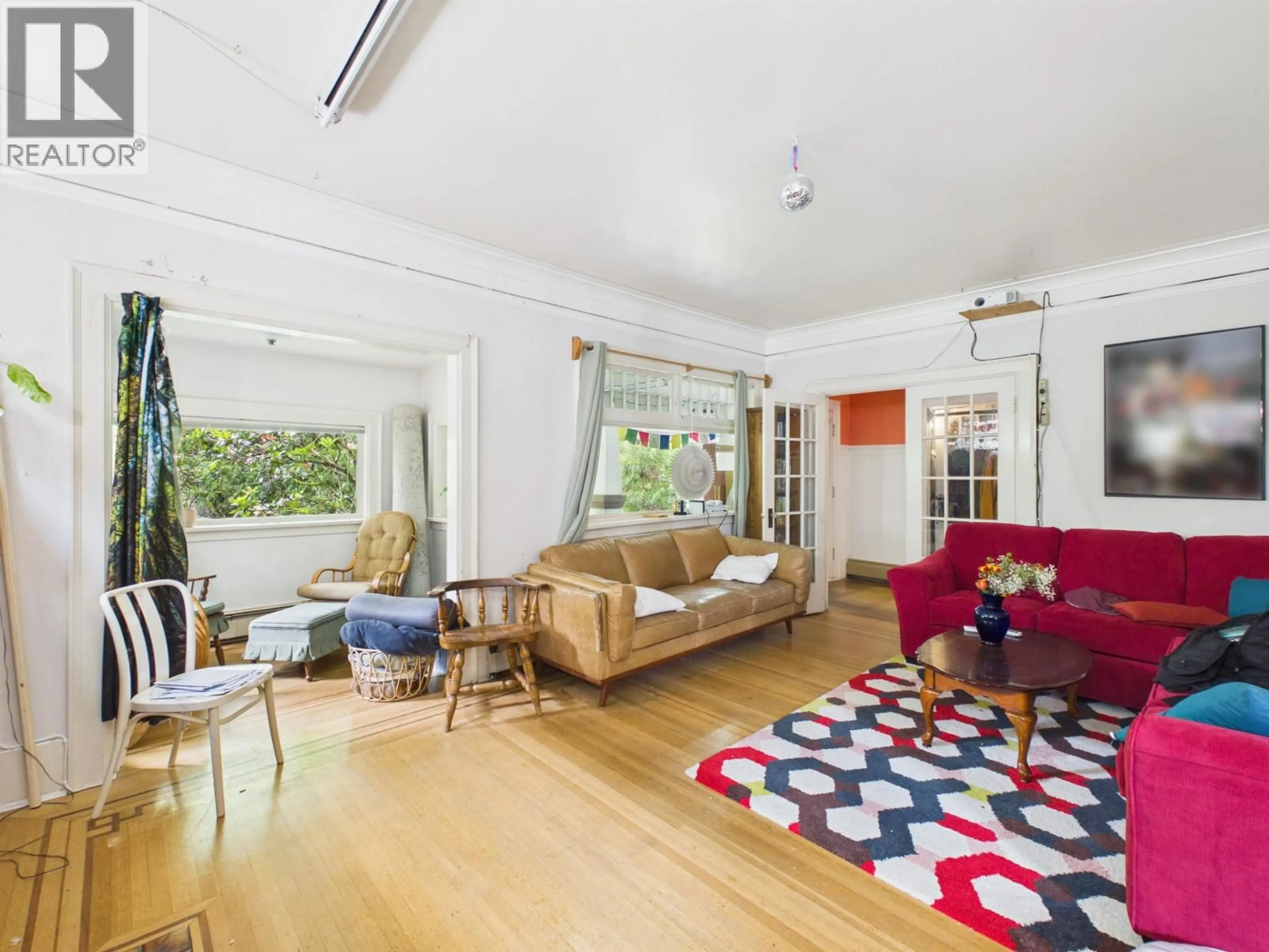 Living room with furniture, unknown for 4370 OSLER STREET, Vancouver British Columbia V6H2X7