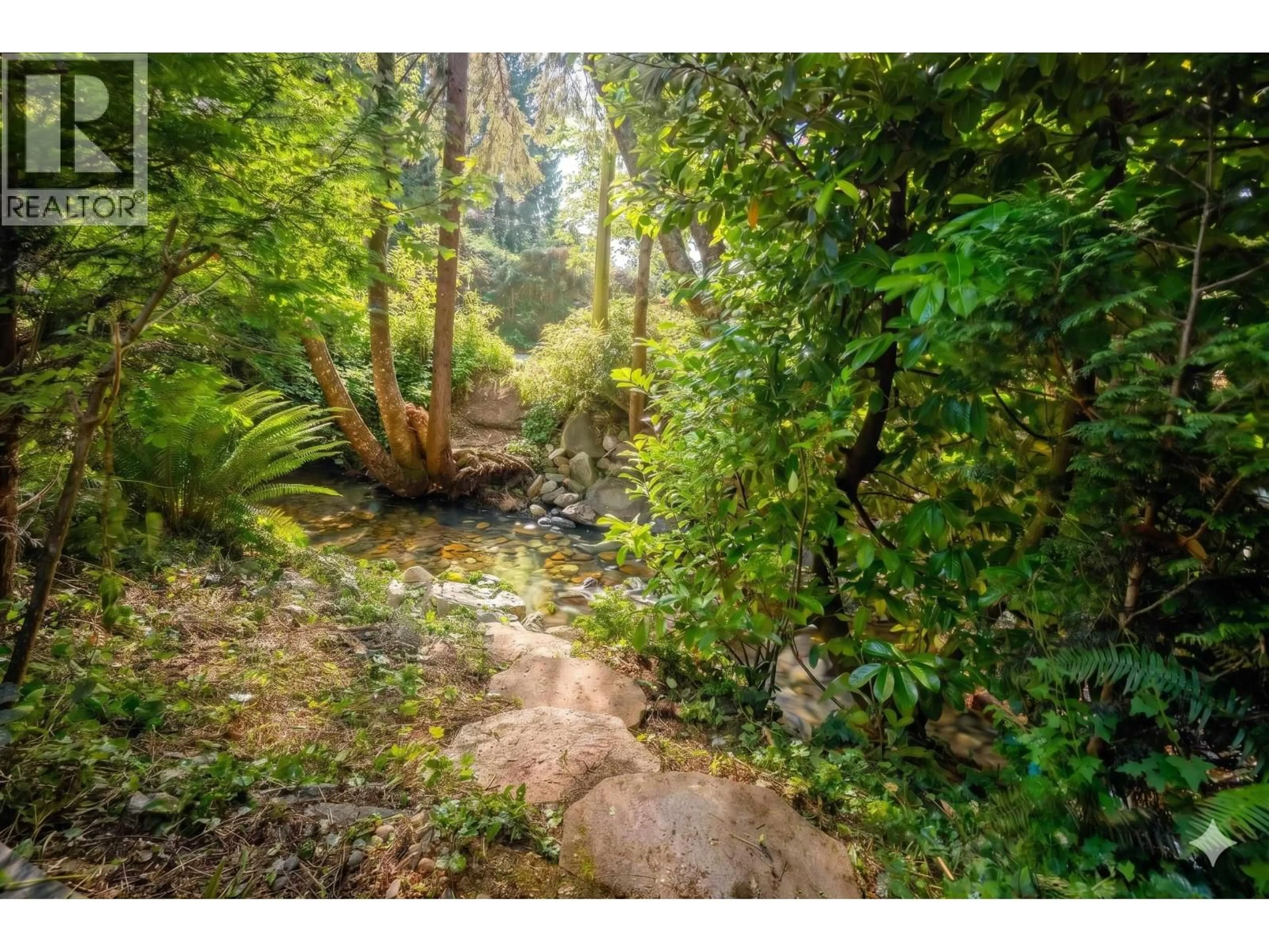 Unknown for 3870 EMERALD DRIVE, North Vancouver British Columbia V7R3B8