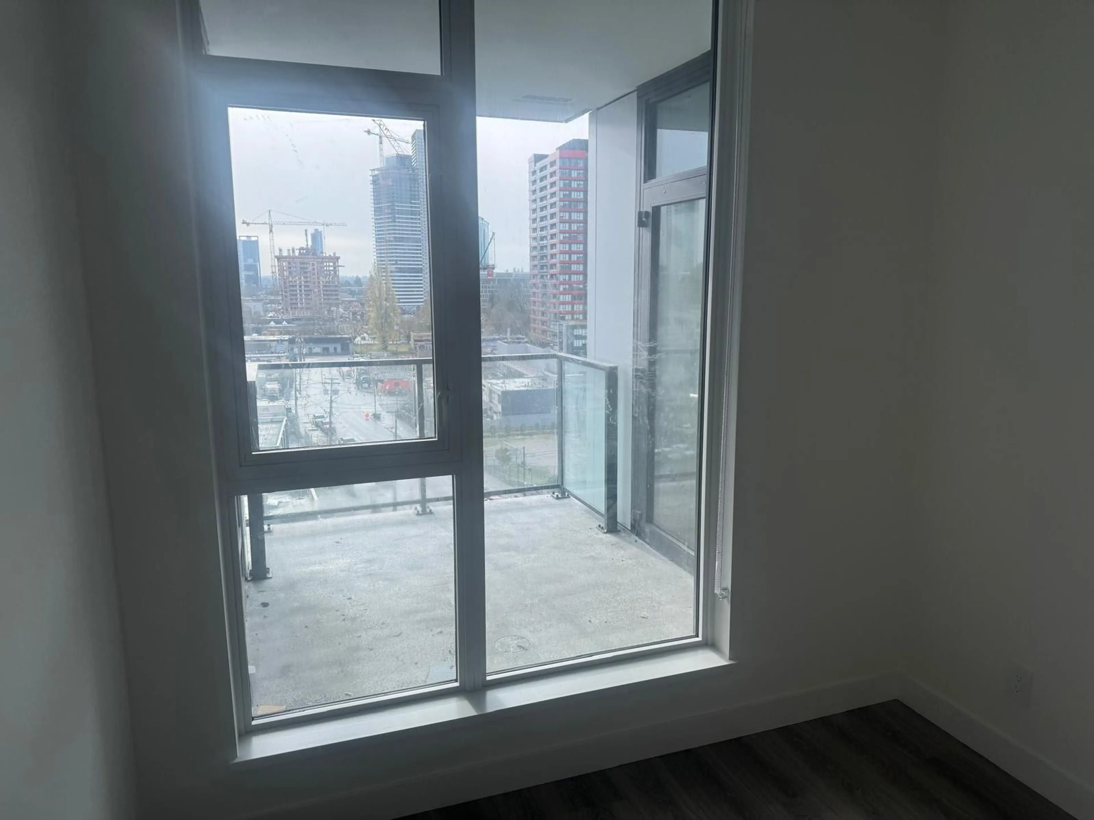 A pic of a room for 706 - 10750 135A STREET, Surrey British Columbia V3T0V4