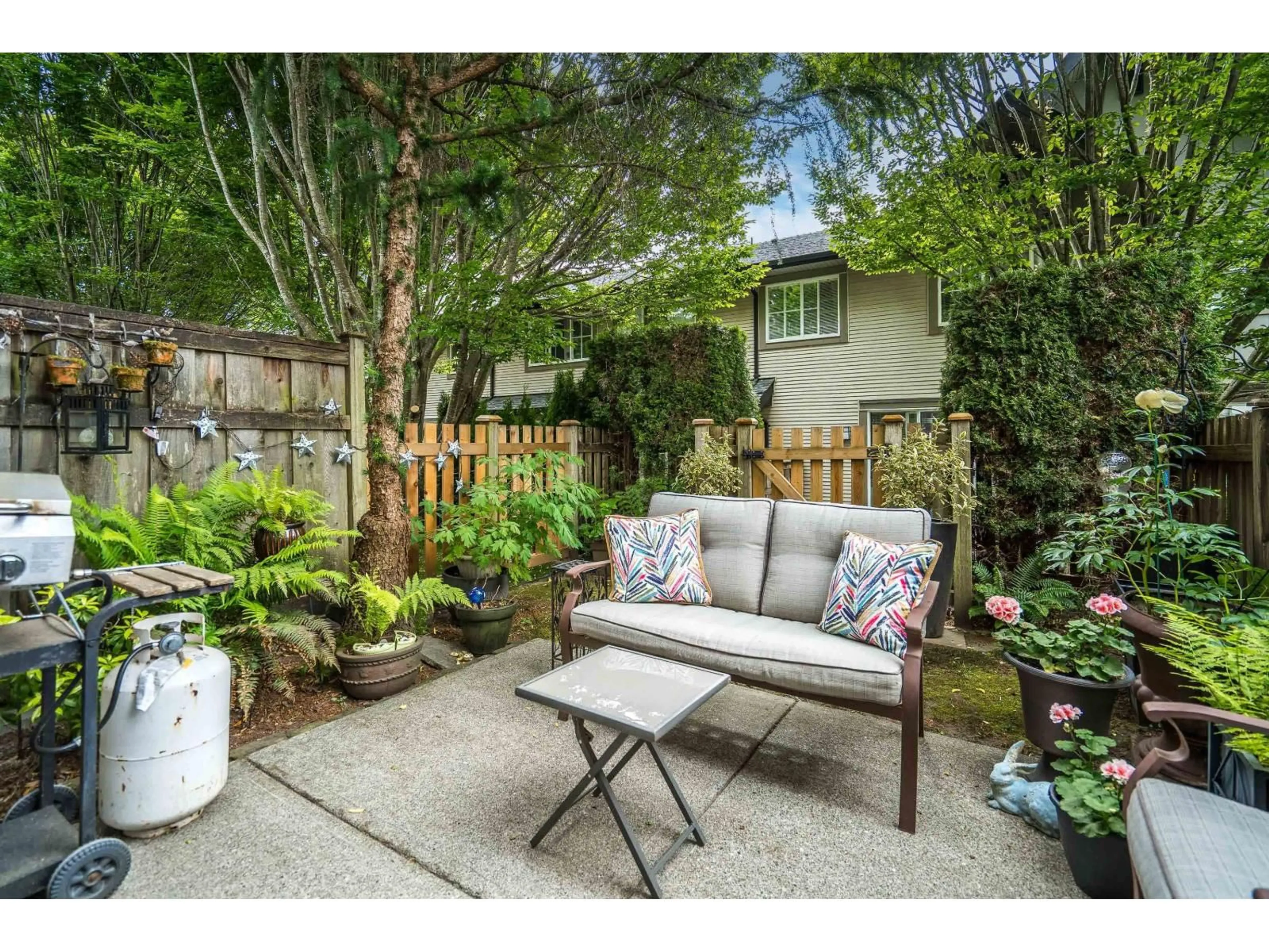 Patio, street for 13 - 2501 161A STREET, Surrey British Columbia V3S7Y6