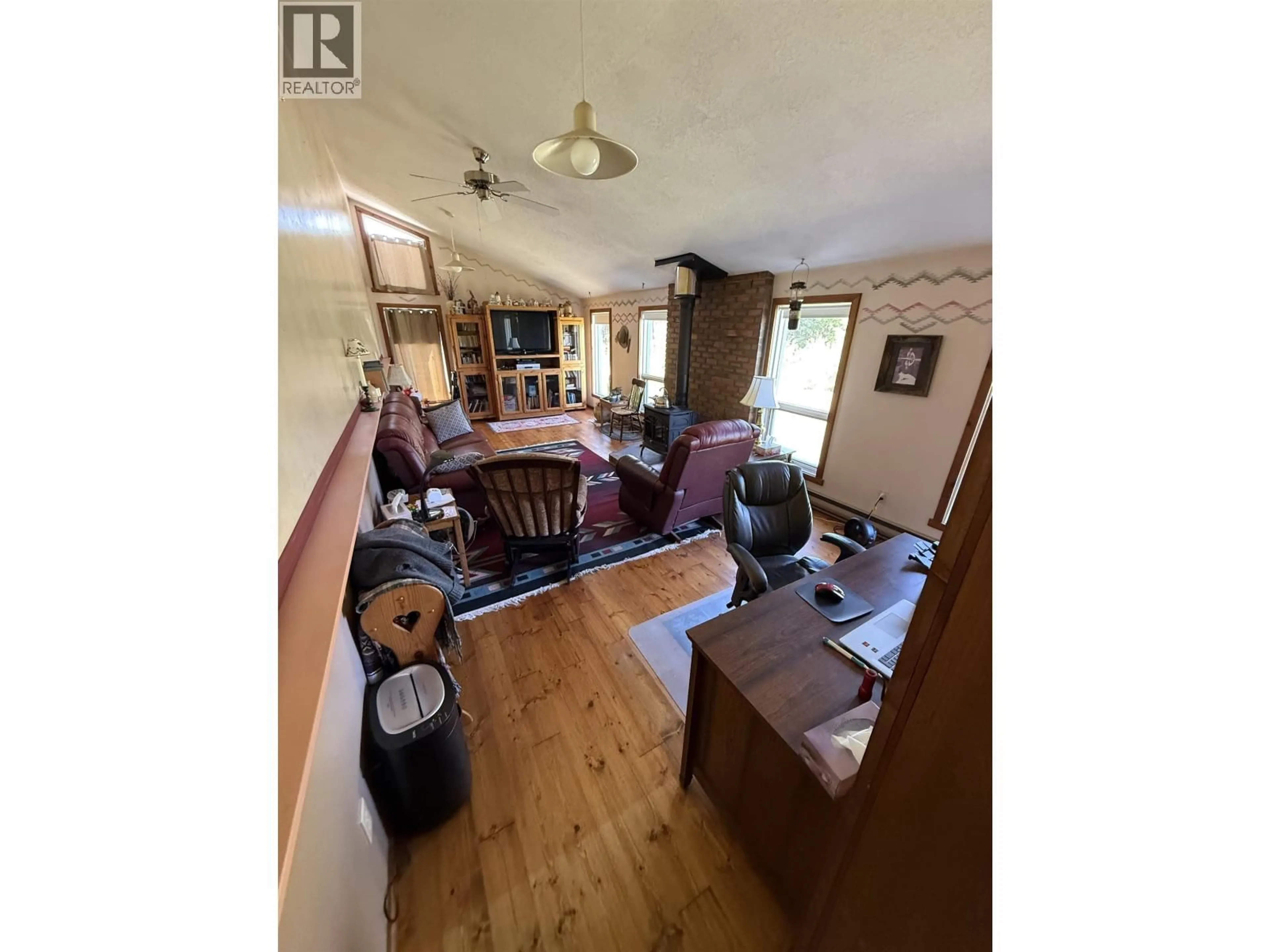 A pic of a room for 14885 261 ROAD, Fort St. John British Columbia V1J8B5