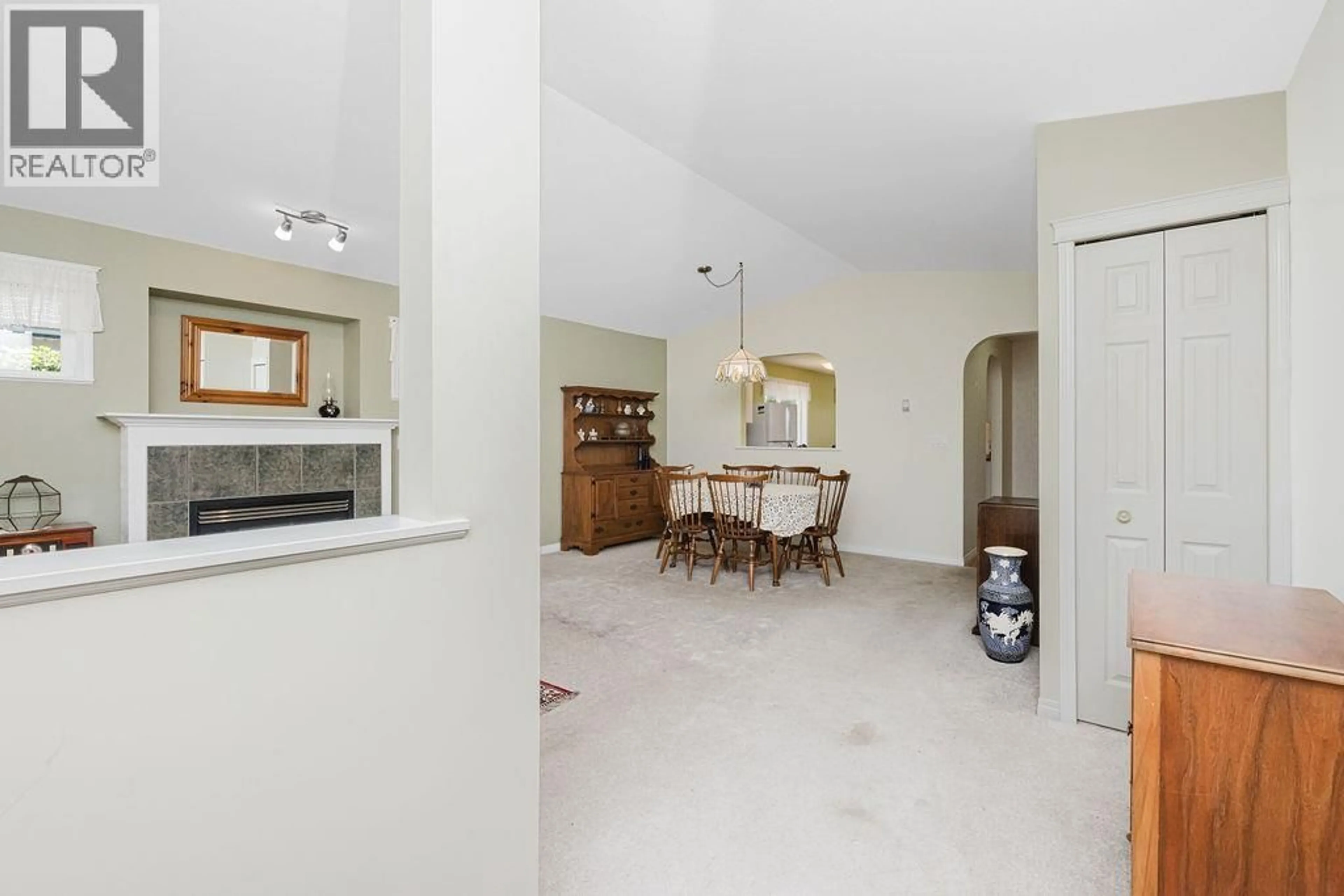 Unknown for 6317 WILLIAMS PLACE, Sechelt British Columbia V7Z0M6