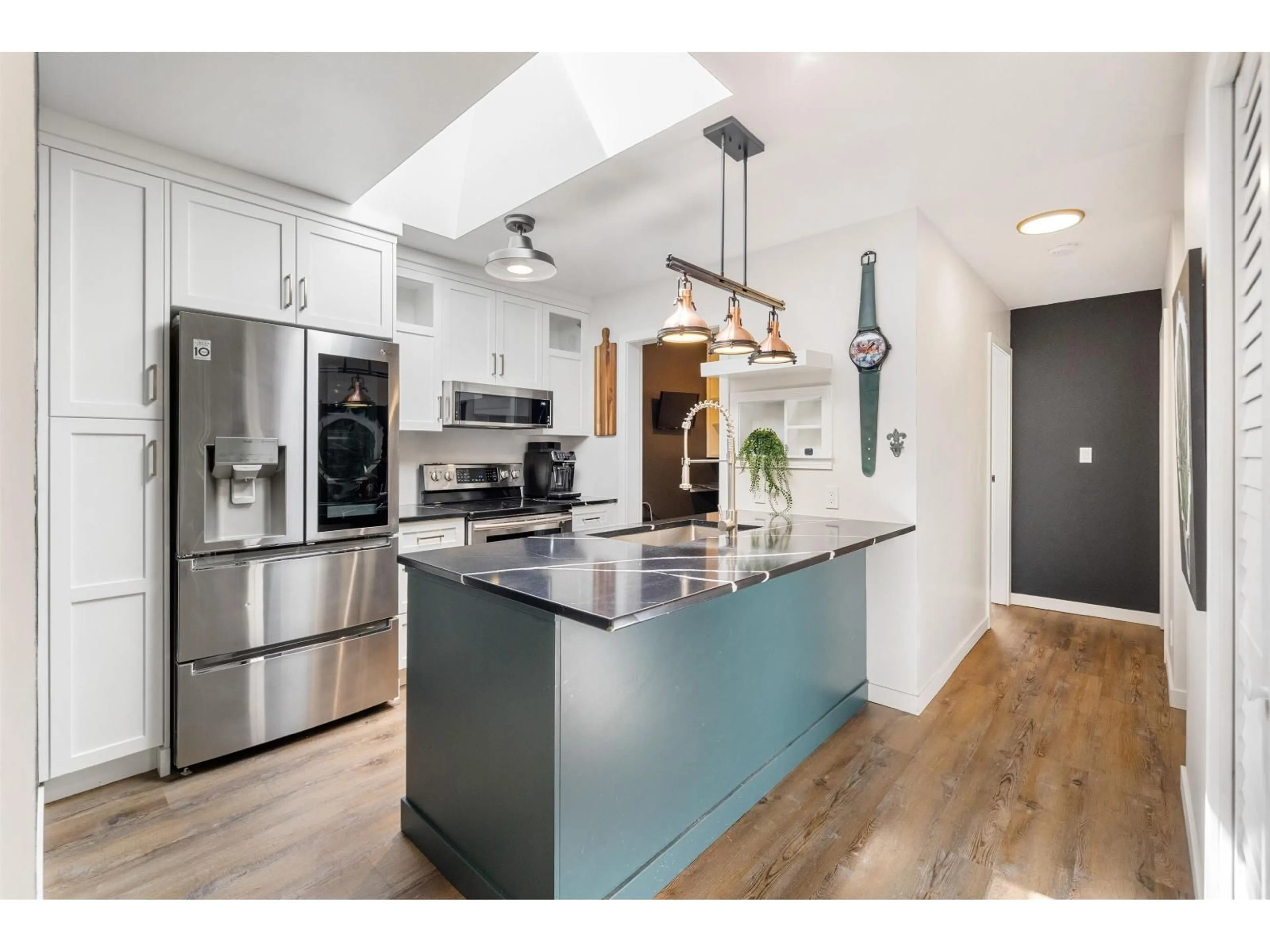Open concept kitchen, unknown for 106 - 1750 MCKENZIE ROAD, Abbotsford British Columbia V2S3Z3
