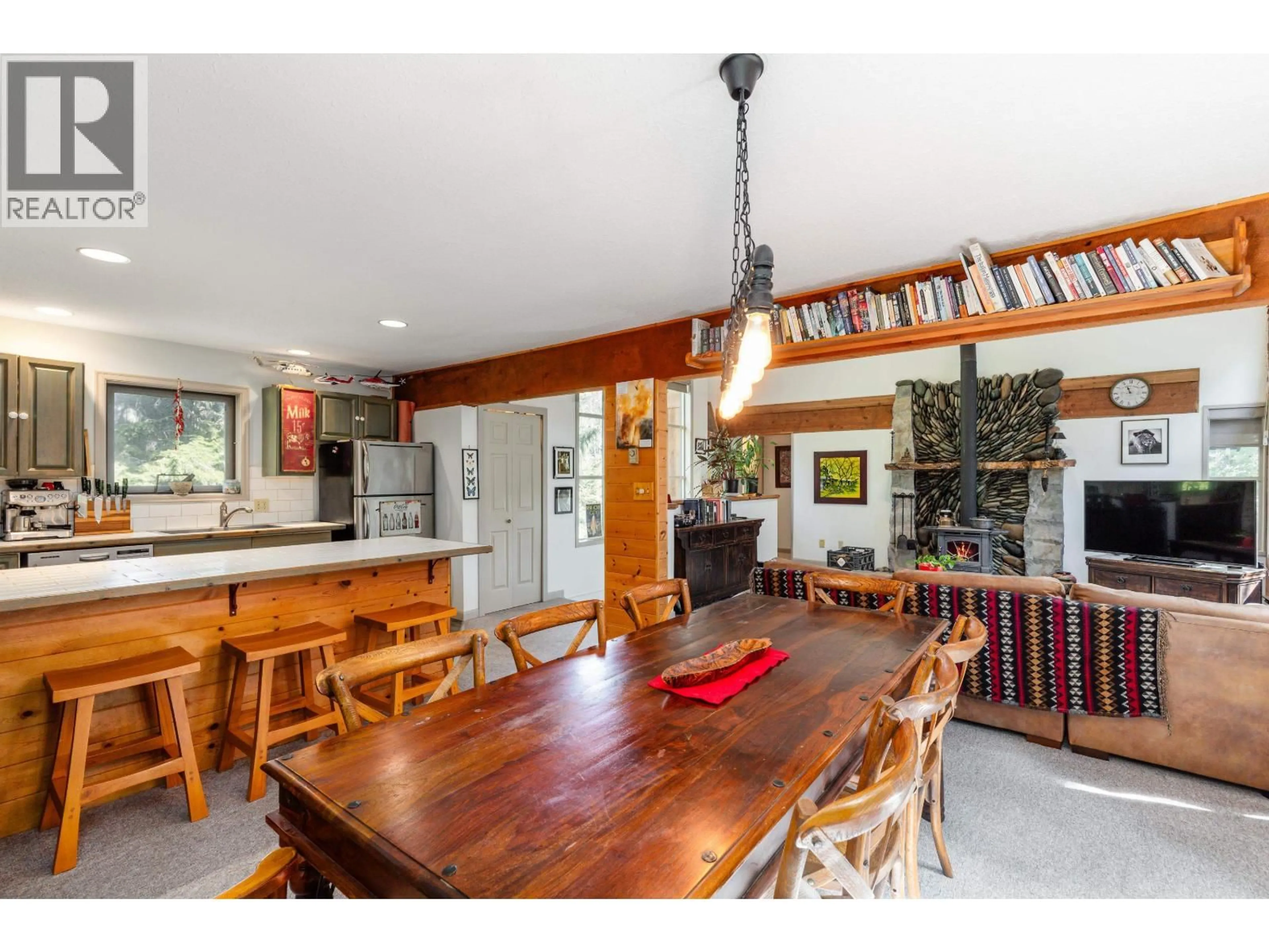 Open concept kitchen, unknown for 6250 EAGLE DRIVE, Whistler British Columbia V8E0C7