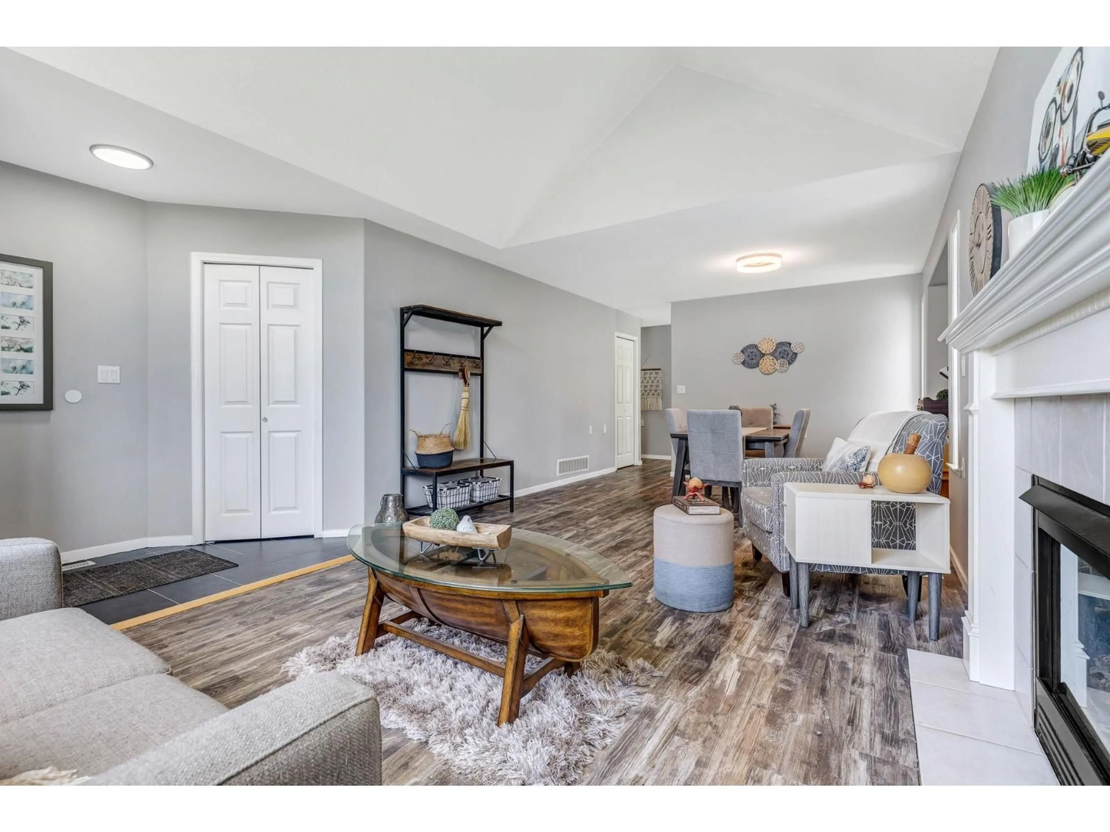 Living room with furniture, unknown for 12 - 1548 MACKAY CRESCENT, Agassiz British Columbia V0M1A3