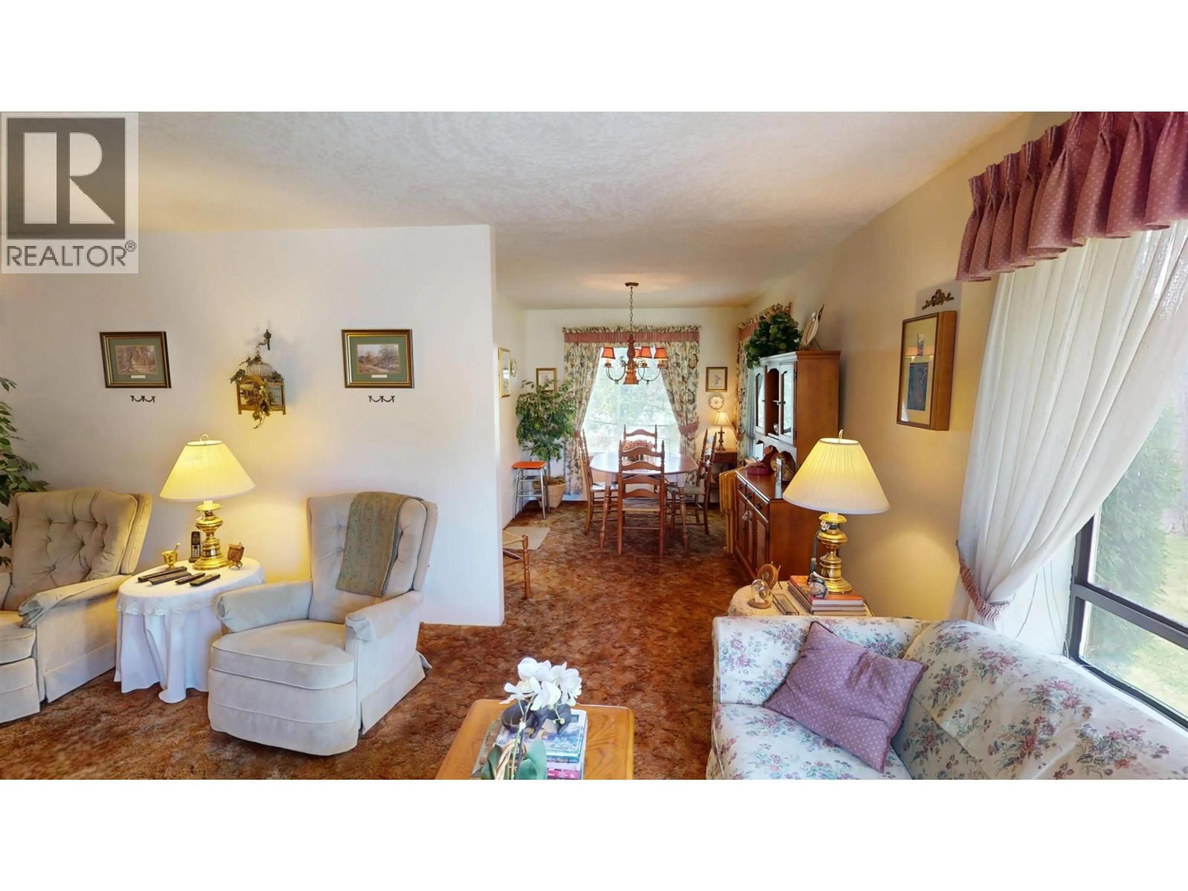 Living room with furniture, unknown for 378 THOMPSON ROAD, Quesnel British Columbia V2J5B5