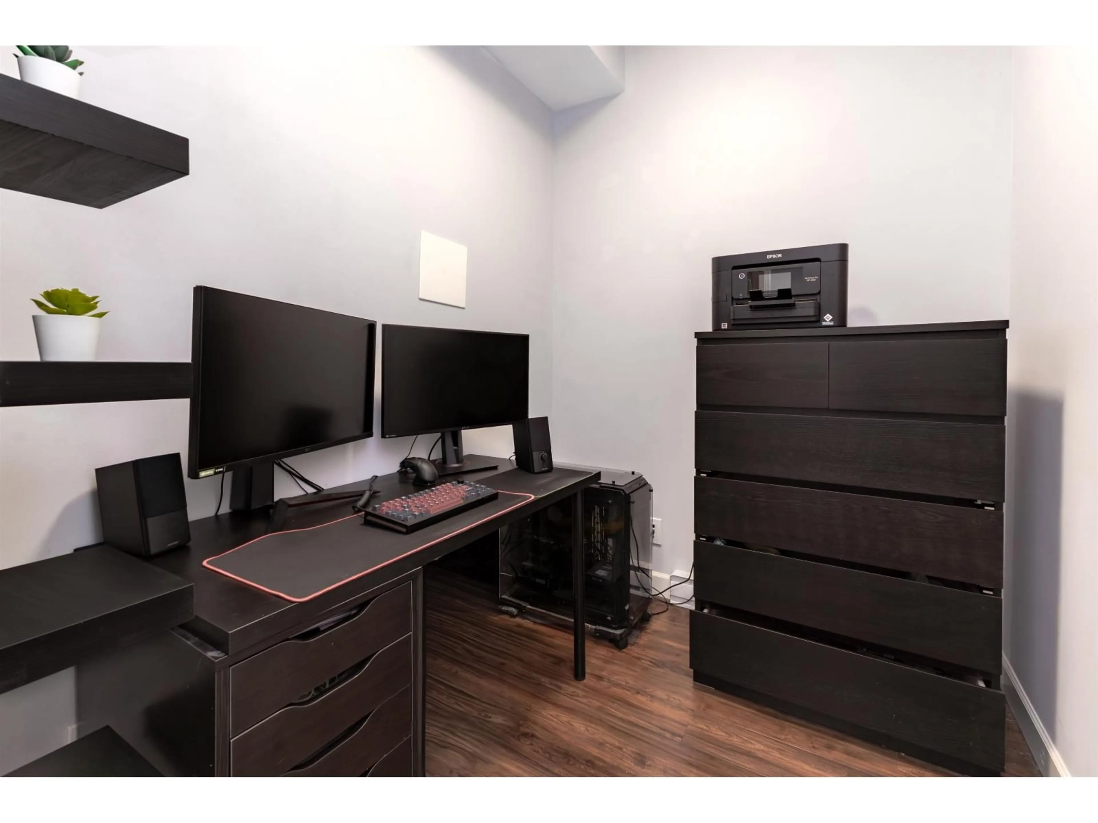A pic of a room for 589 - 8288 207A STREET, Langley British Columbia V2Y0L2