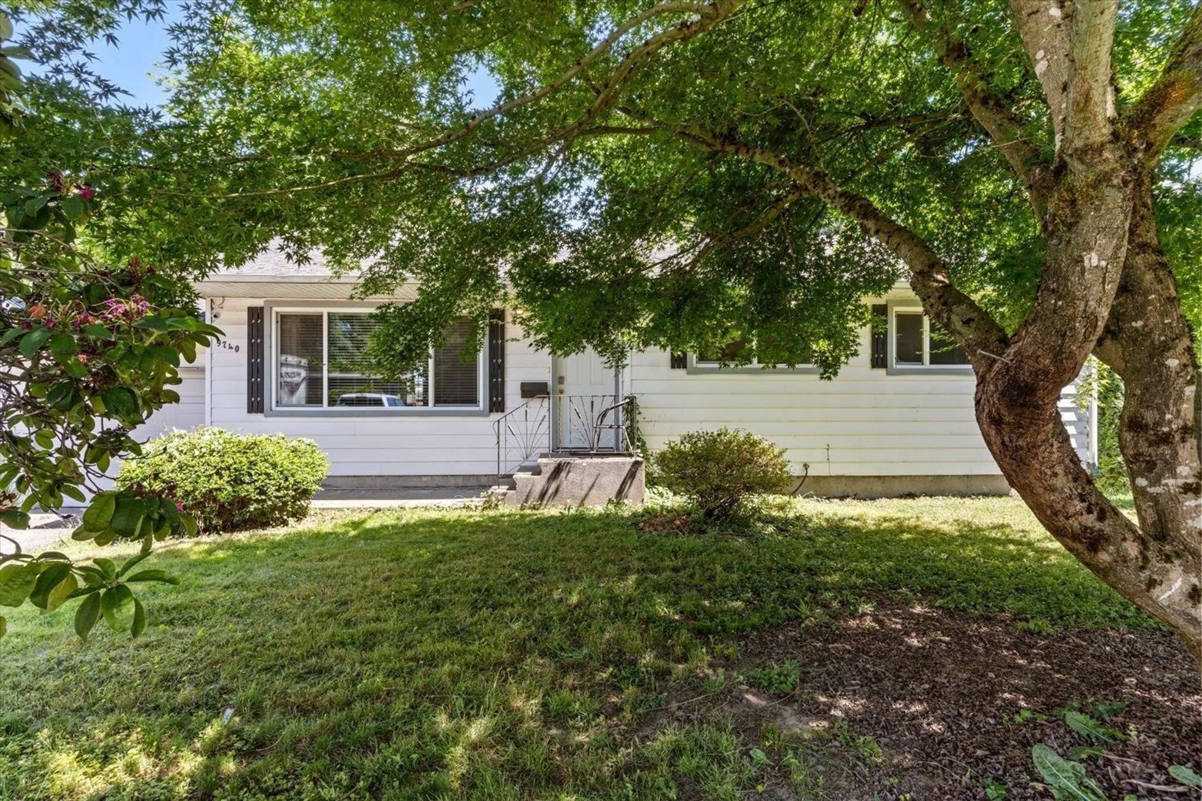 Home with vinyl exterior material, street for 9740 CARLETON STREET, Chilliwack British Columbia V2P6E3