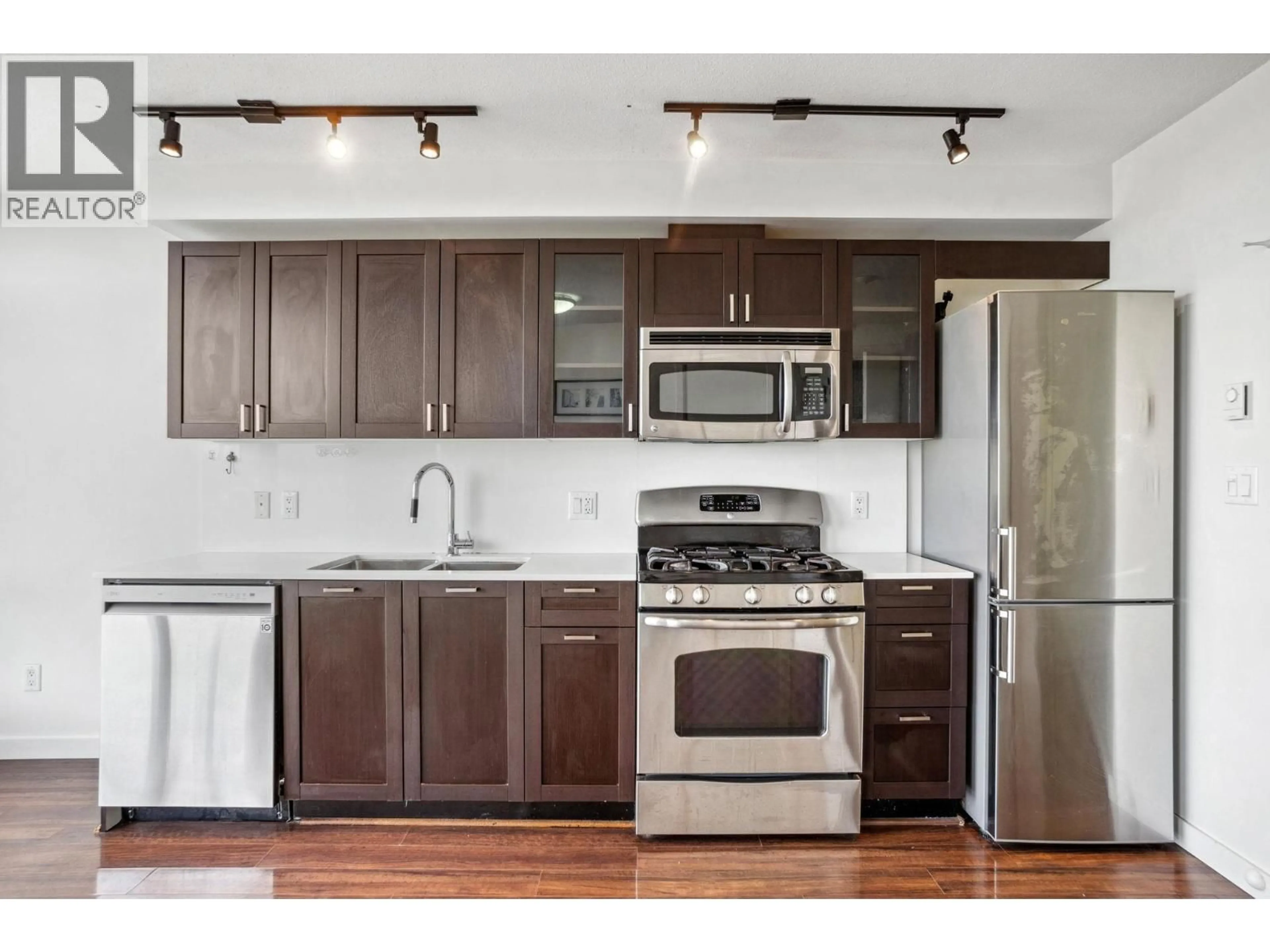 Standard kitchen, wood/laminate floor for 810 - 4815 ELDORADO MEWS, Vancouver British Columbia V5R0B2